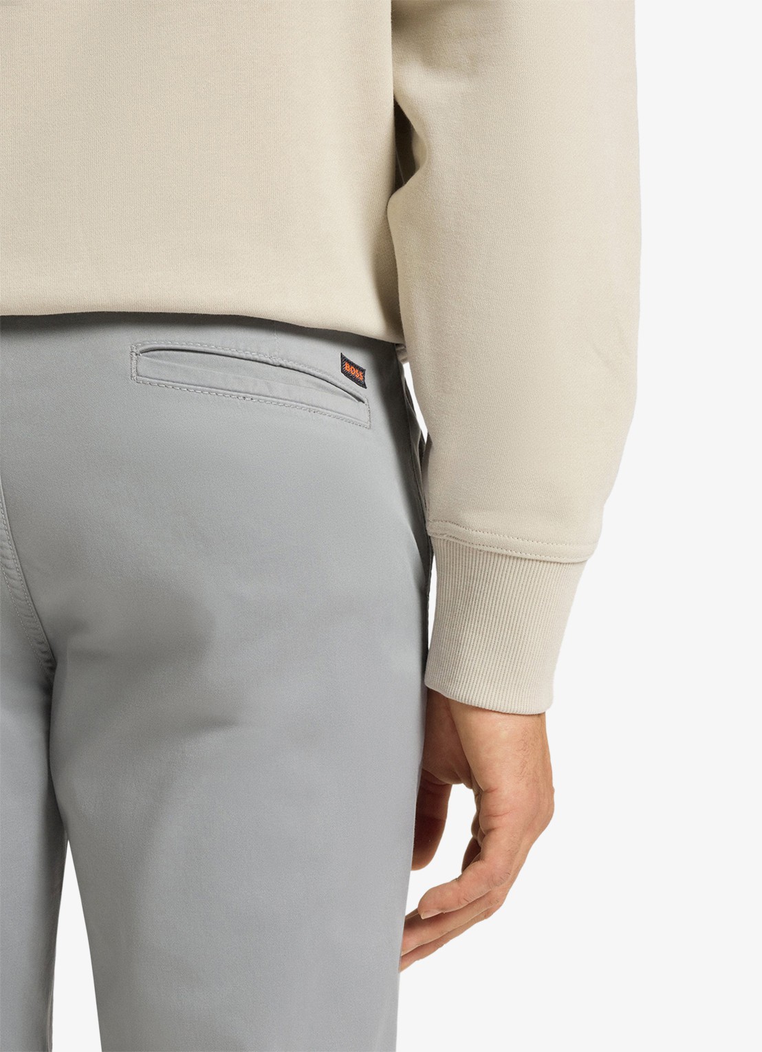 BOSS Slim-fit satijnen chino van stretchkatoen - detail 2 silver-041 / grijs