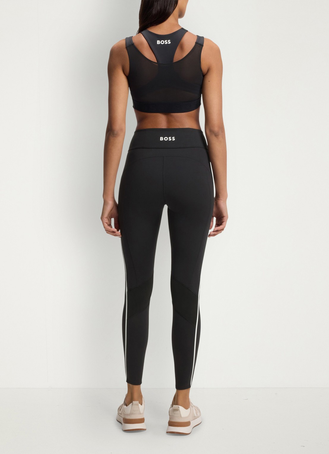 BOSS Sport bh met mesh - achterkant 3 zwart