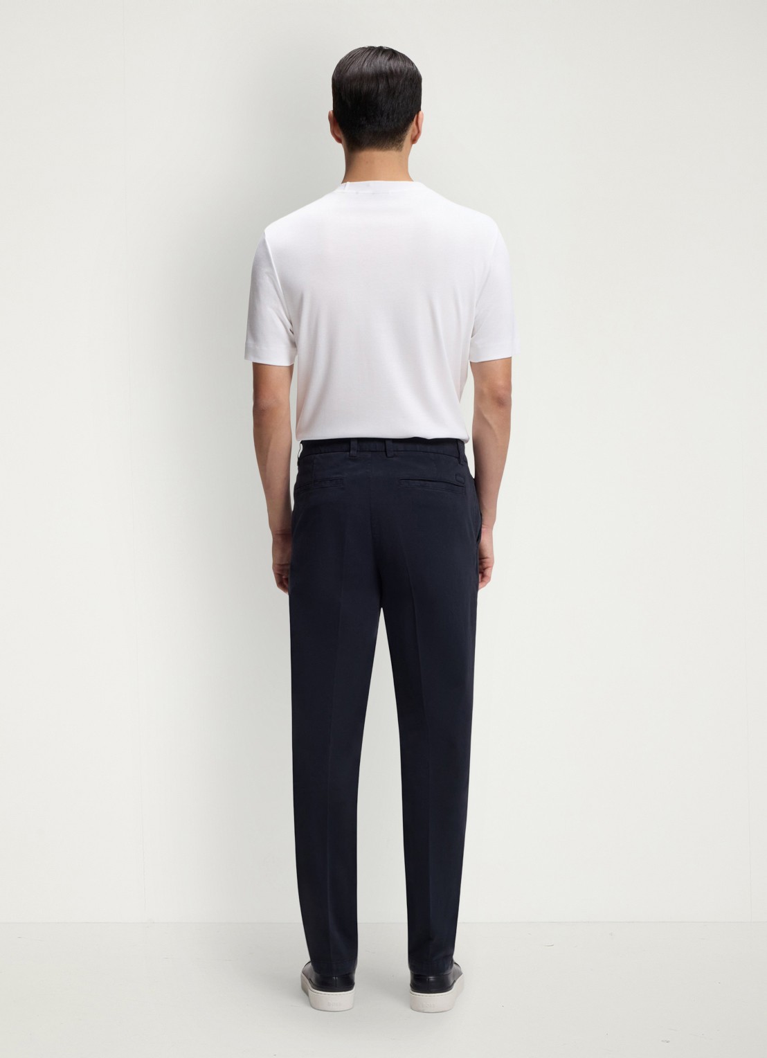 BOSS Straight fit chino met stretch - achterkant dark blue-404 / blauw