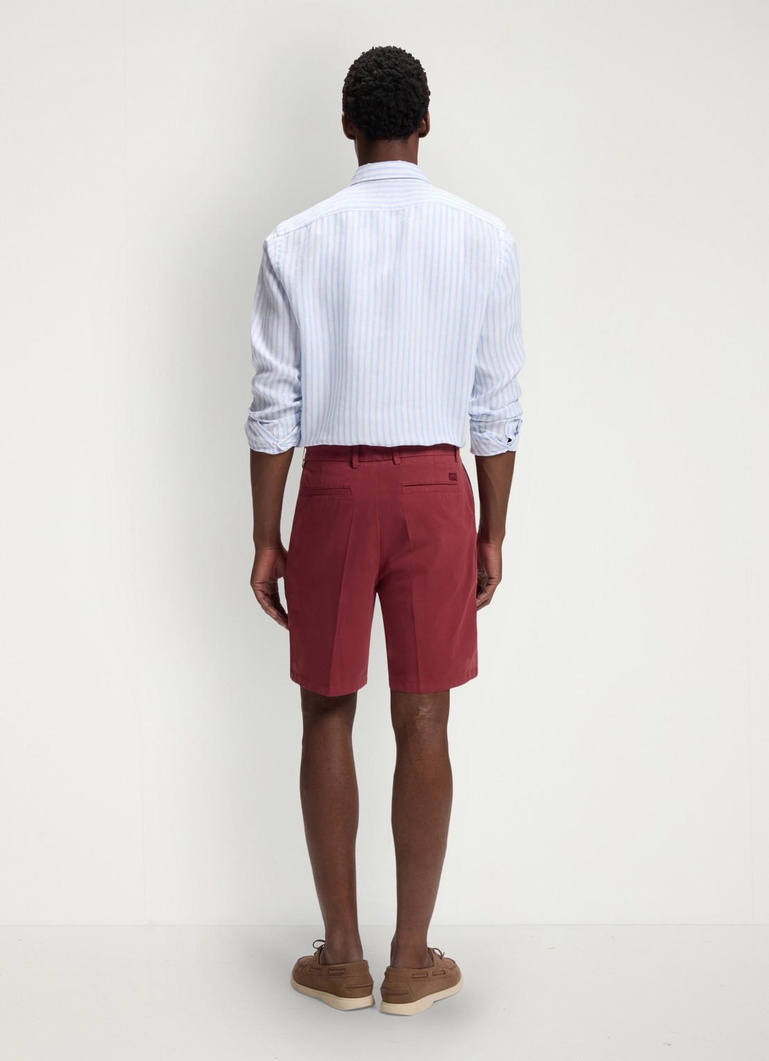 BOSS Straight fit korte broek met steekzakken - achterkant rood