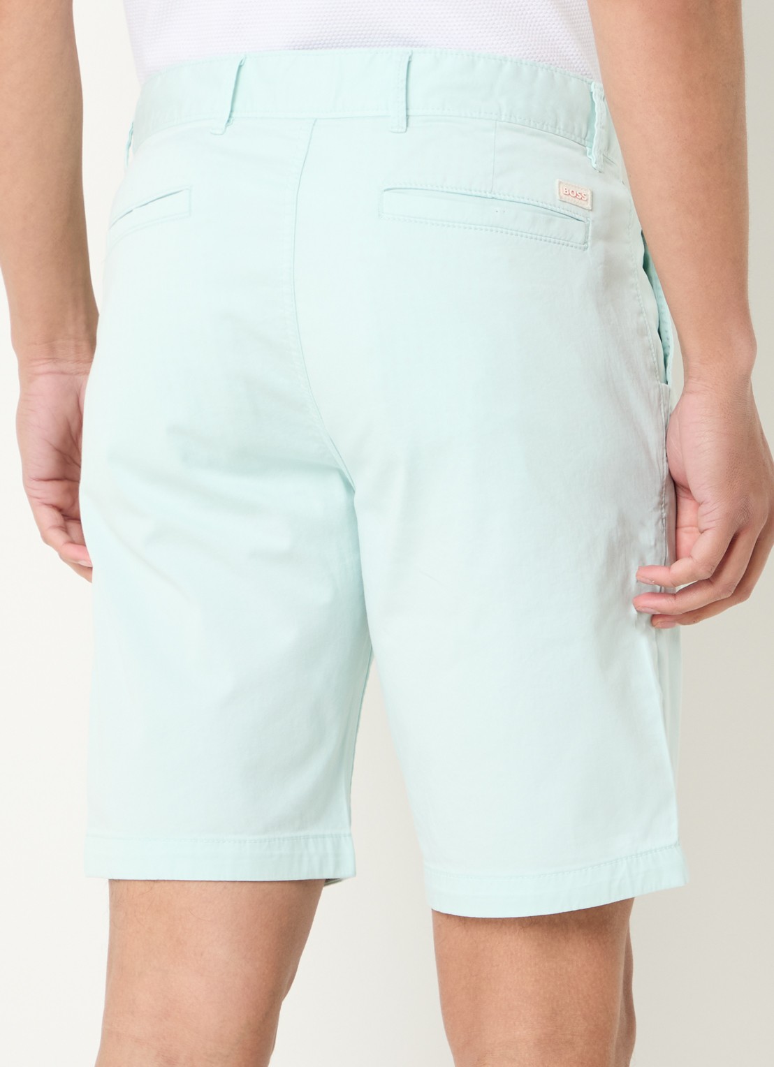 BOSS Straight fit korte chino met steekzakken - achterkant 4 open blue-474 / blauw