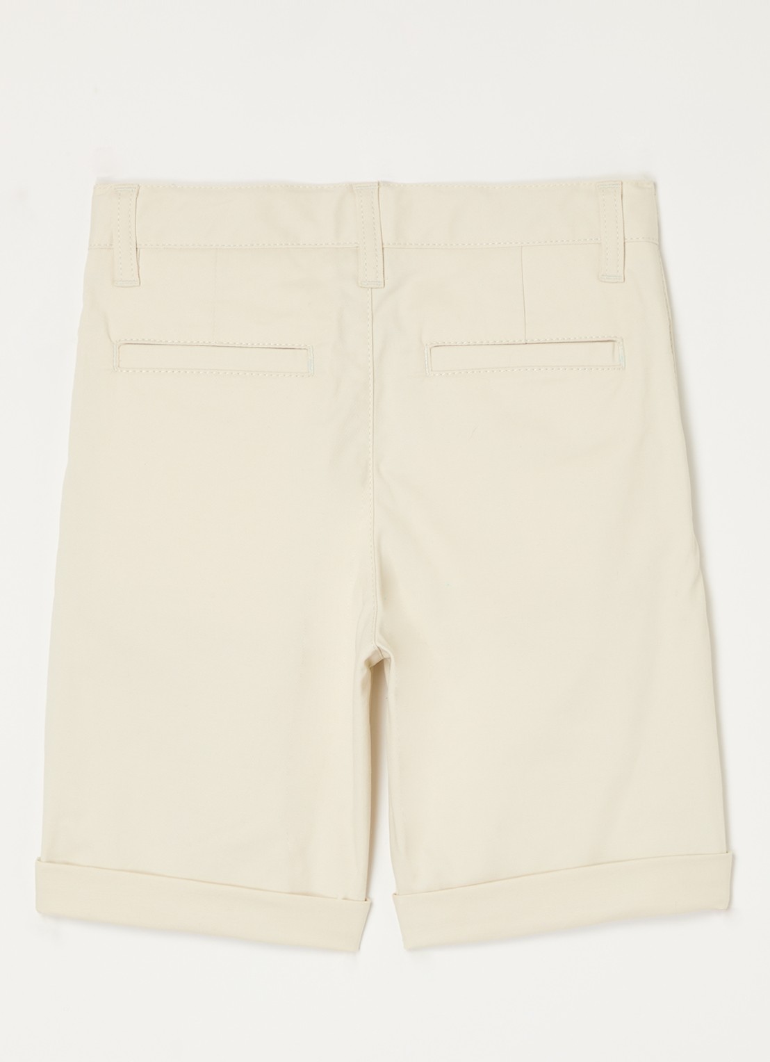 BOSS Straight fit korte chino met steekzakken - voorkant 2 beige