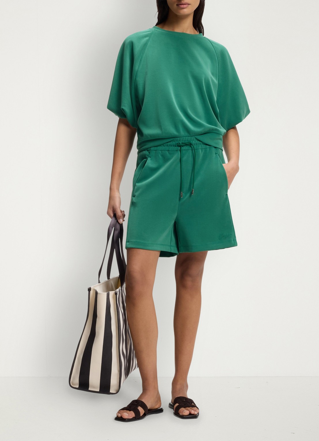 BOSS Sweater met ballonmouw - voorkant 2 dark green-302 / groen