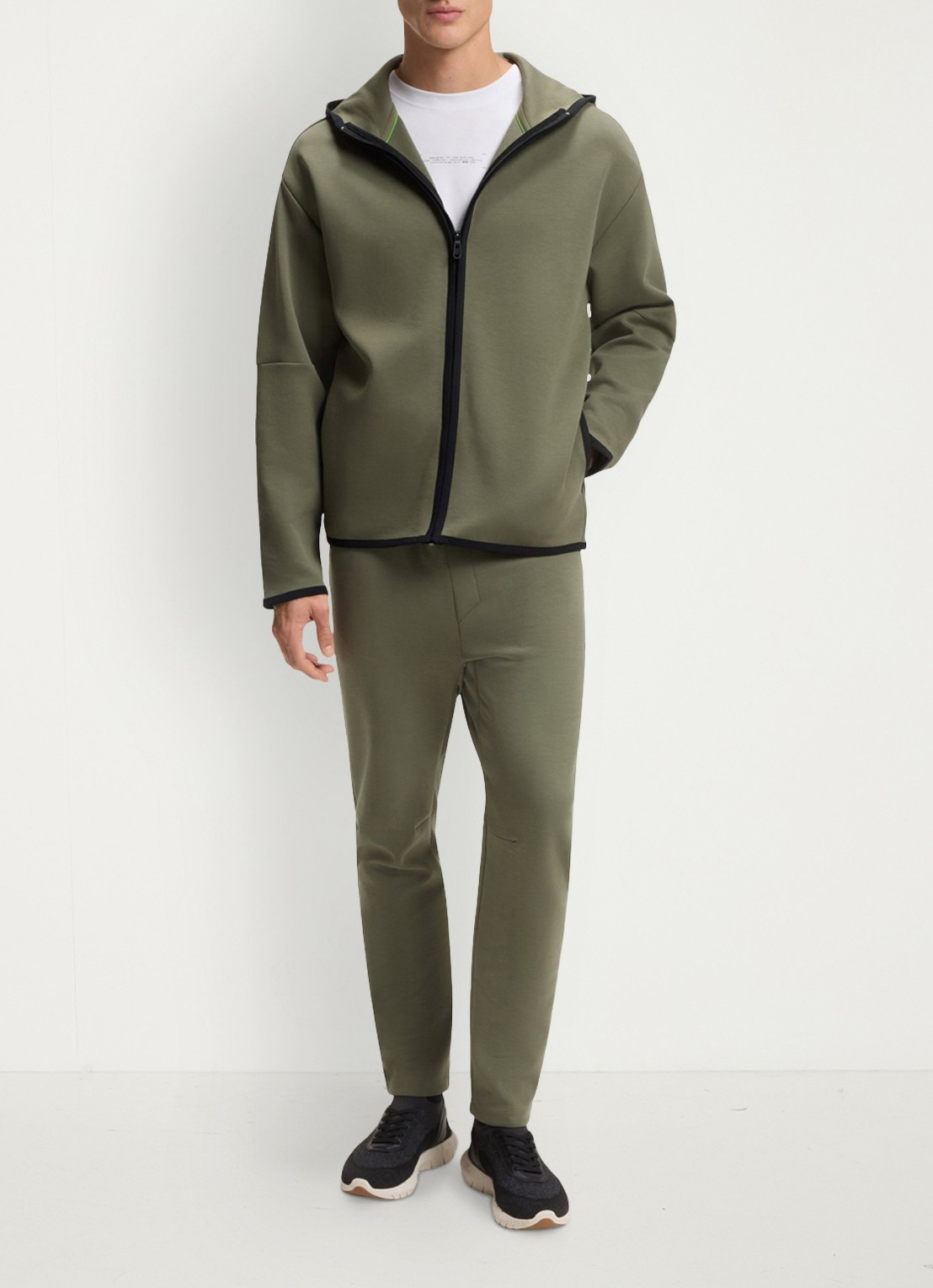 BOSS Sweatvest met capuchon - voorkant 5 legergroen