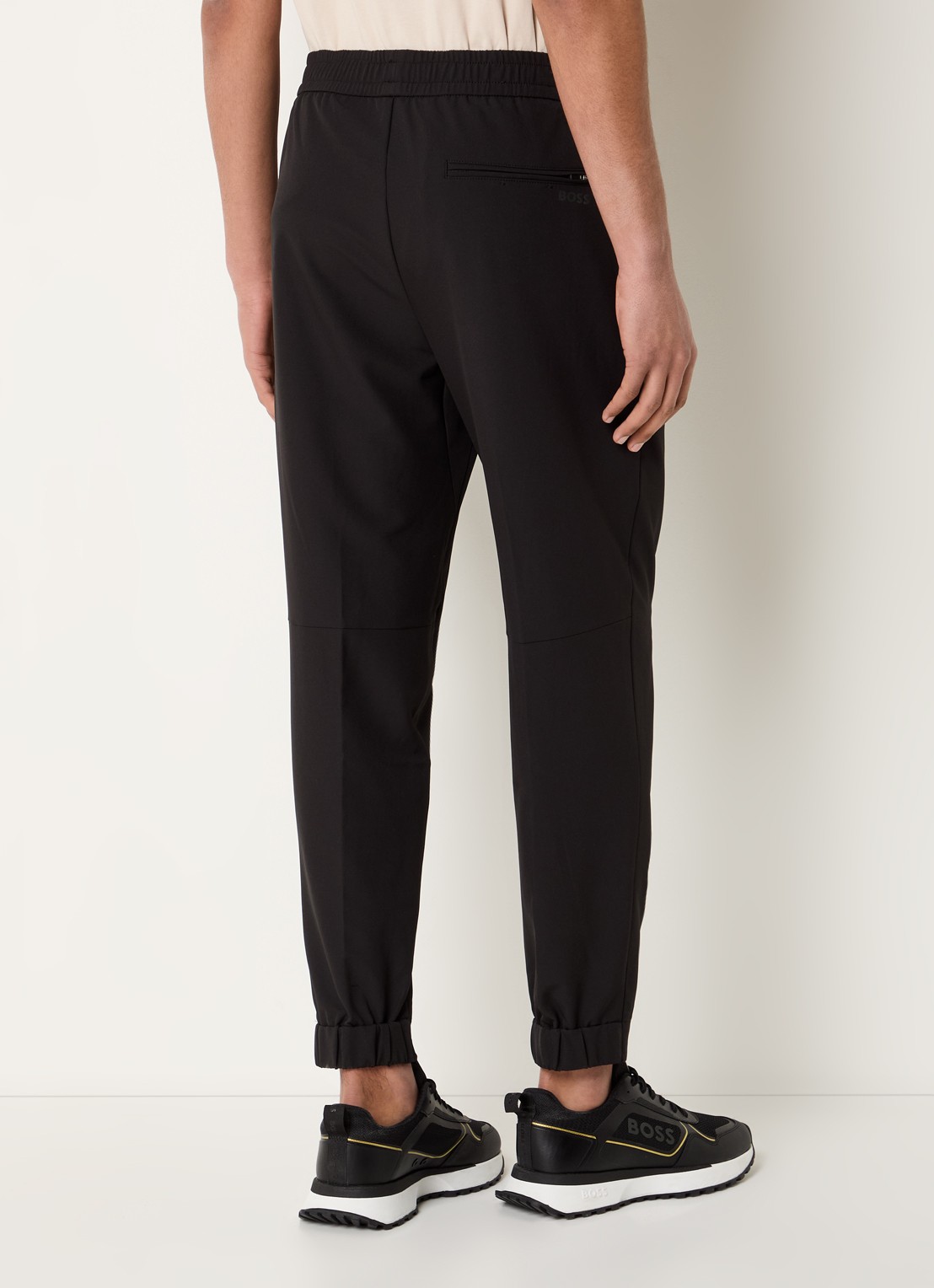 BOSS T_Flex tapered fit joggingbroek met steekzakken - achterkant zwart