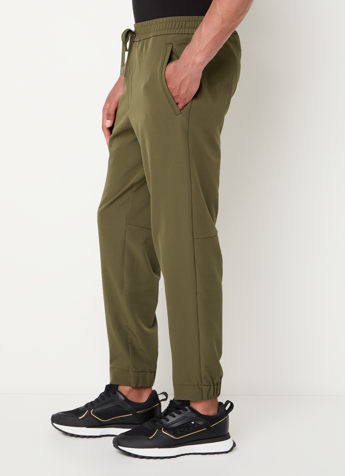 BOSS T_Flex tapered fit joggingbroek met steekzakken - detail 5 legergroen