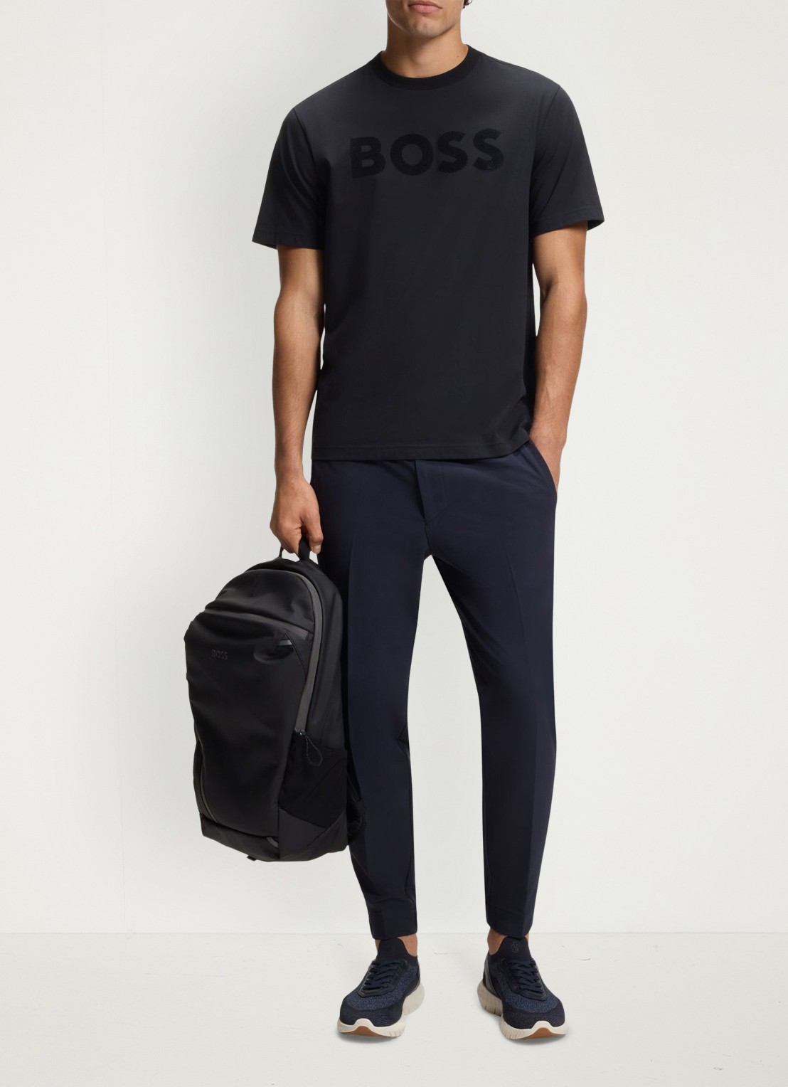 BOSS T-shirt met logo - voorkant 3 donkerblauw