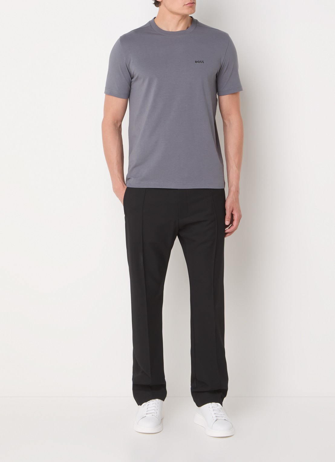 BOSS T-shirt van stretchkatoen met logodetail - voorkant 2 dark beige-251 / beige