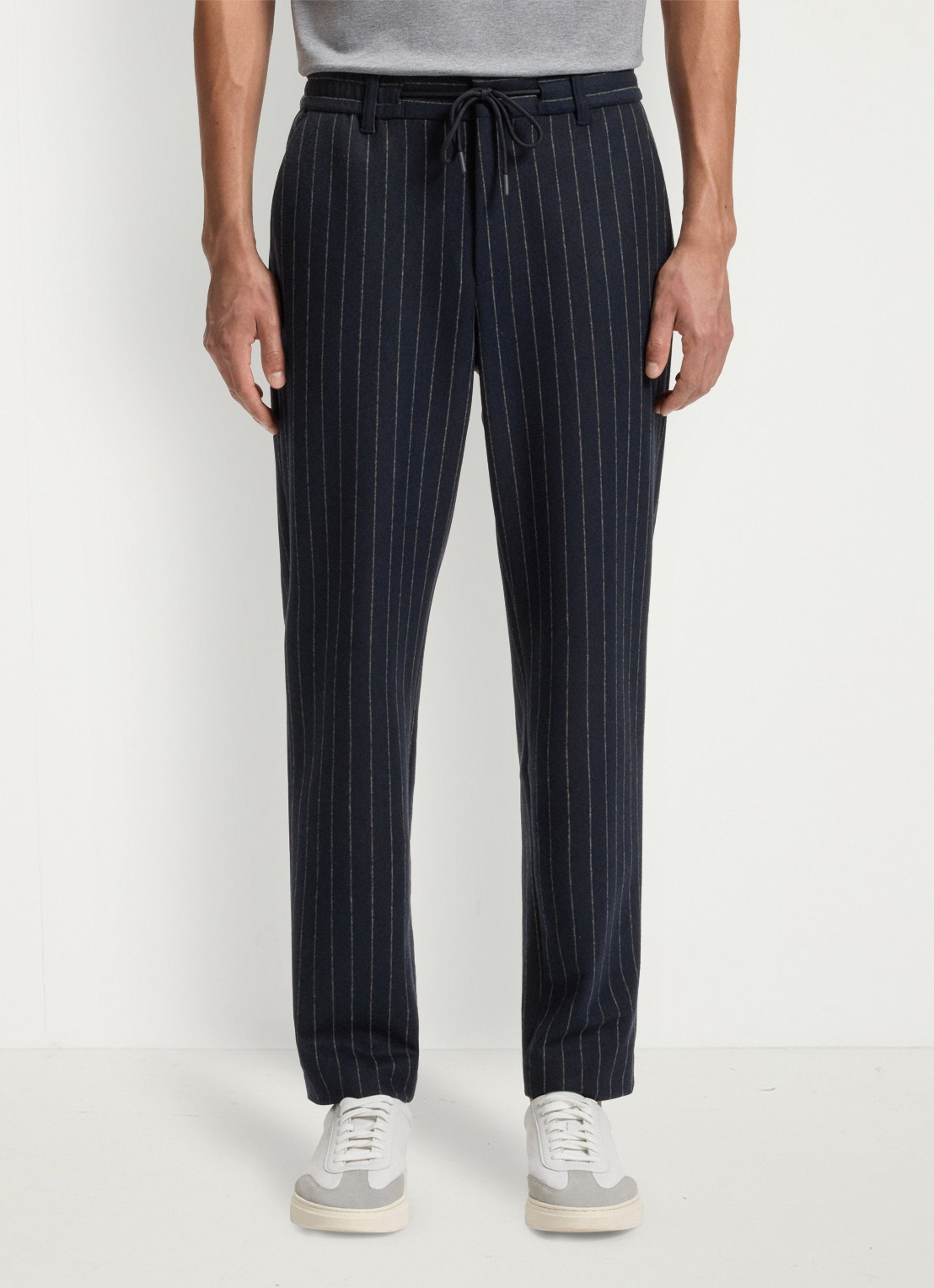 BOSS Tapered fit chino in wolblend met krijtstreep en trekkoord - detail 3 donkerblauw