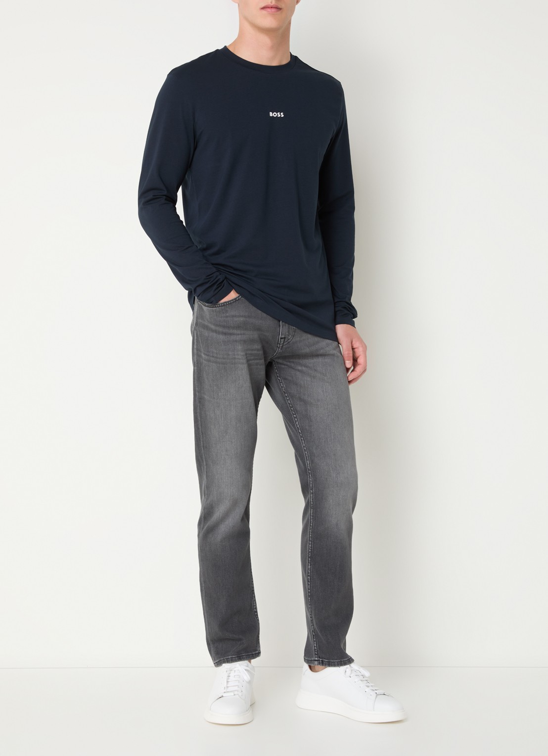BOSS Tchark longsleeve met logoprint  - voorkant 4 donkerblauw