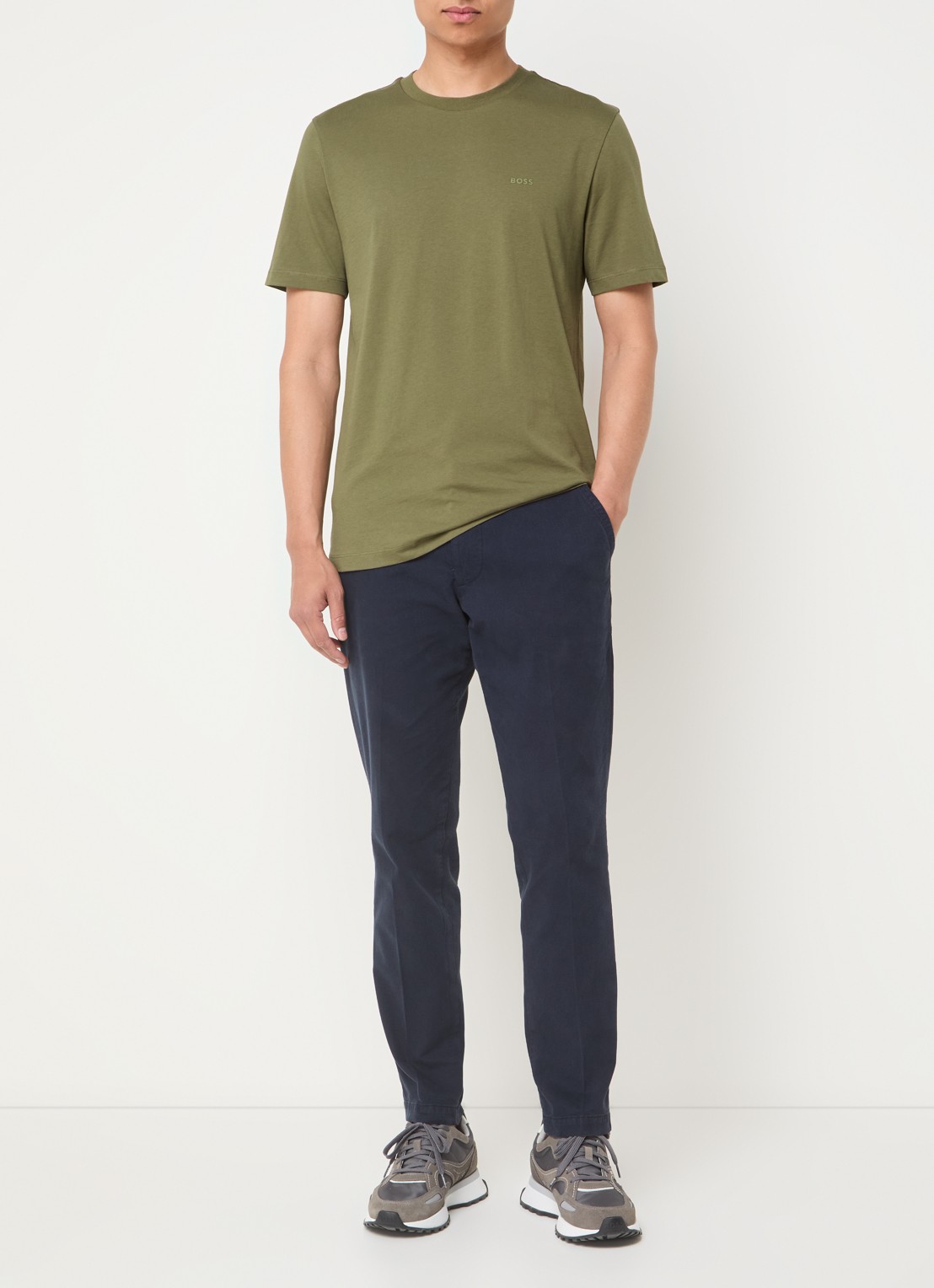 BOSS Thompson T-shirt met logo - voorkant 4 legergroen