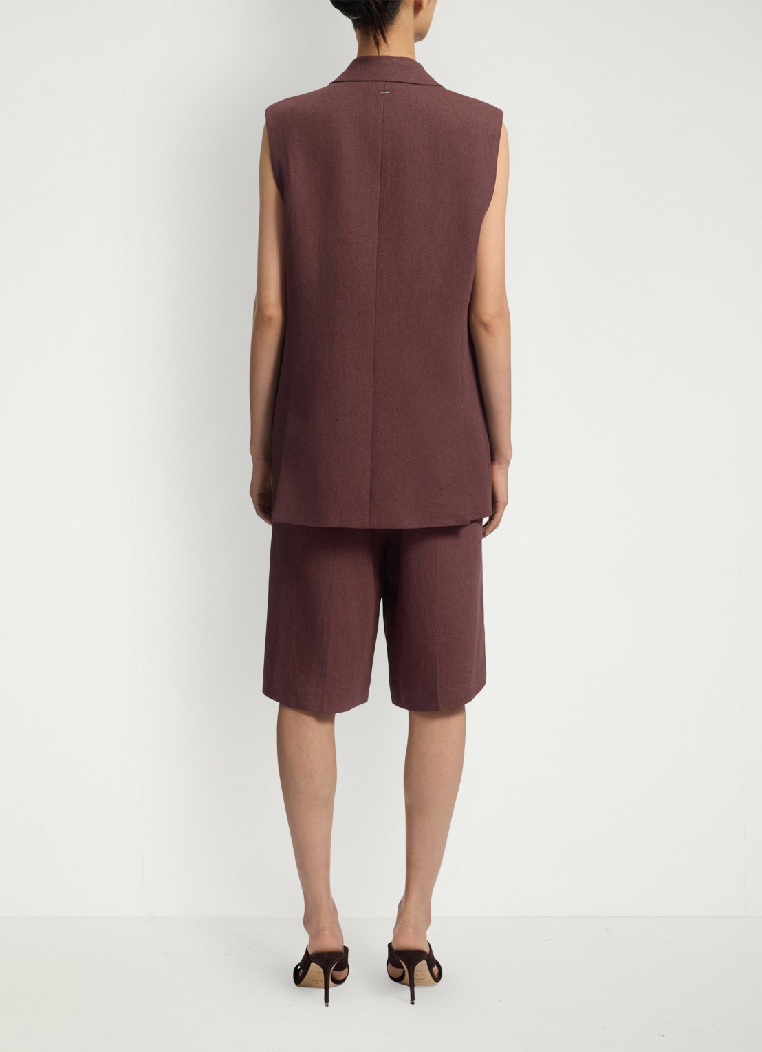 BOSS Tianala high waist loose fit korte broek met plooien - detail 5 dark brown-206 / bruin