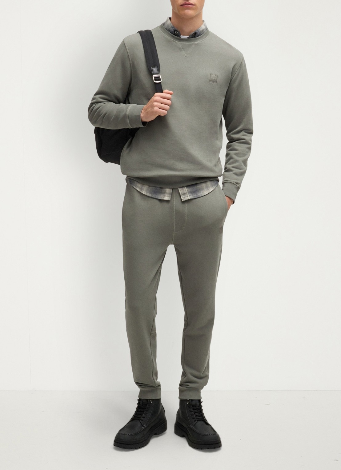 BOSS Westart sweater met logo - voorkant 7 open grey-076 / grijs