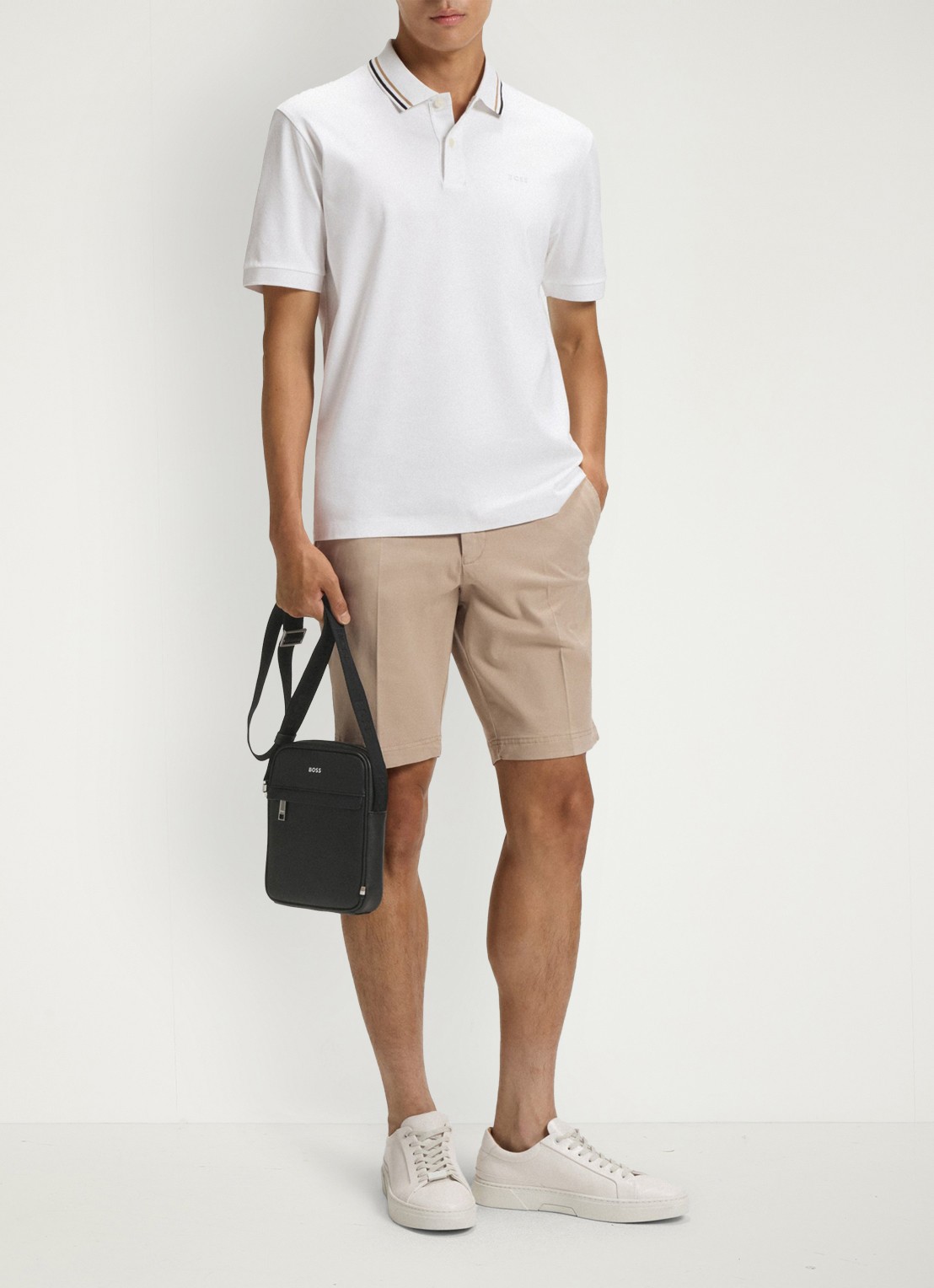 BOSS Zair crossbodytas van leer - detail 6 zwart