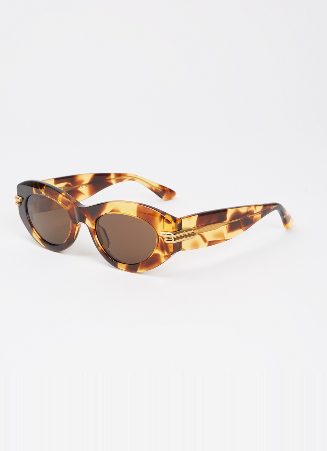 Bottega Veneta Cat Eye zonnebril BV1322S - voorkant cognac