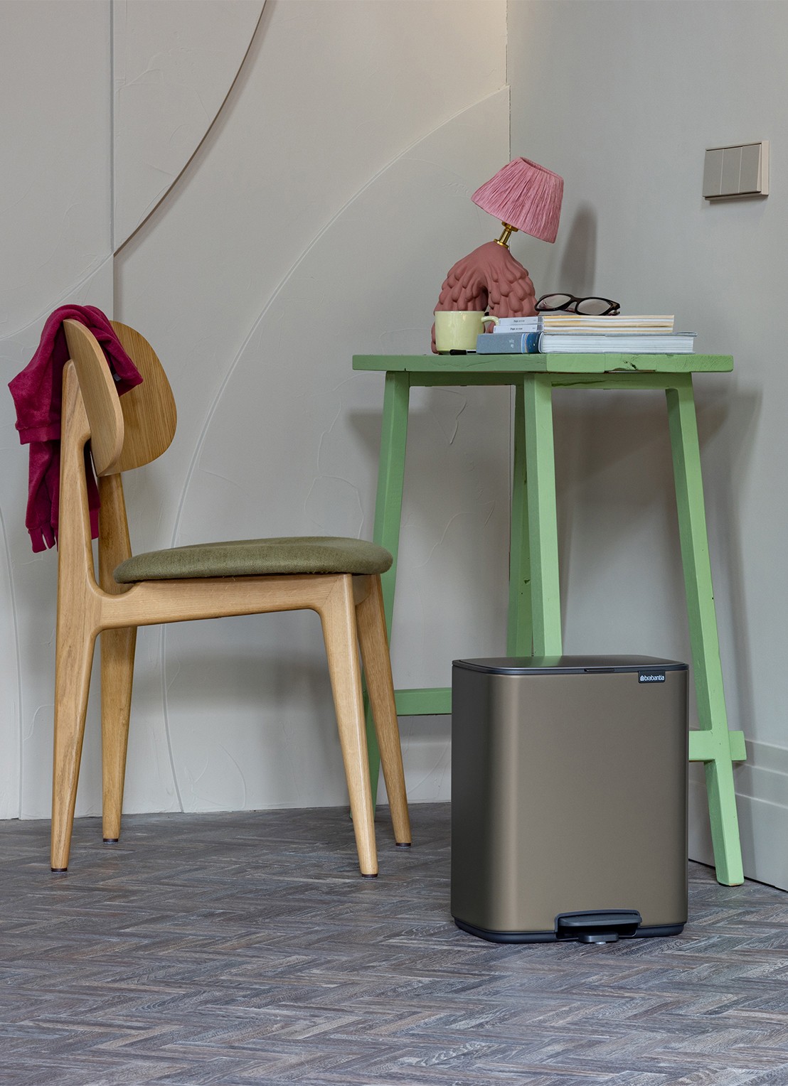 Brabantia Bo pedaalemmer 12 liter - detail 5 grijs
