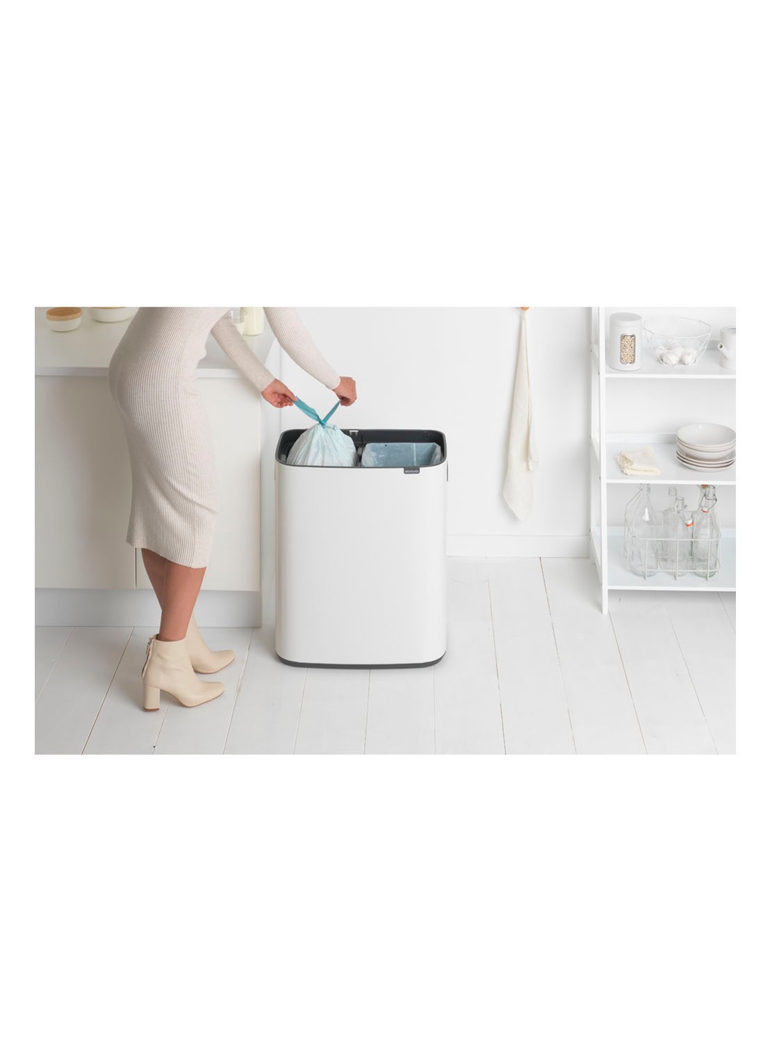 Brabantia Bo Touch Bin  duo prullenbak met deksel  2 x 30 liter - detail 4 wit