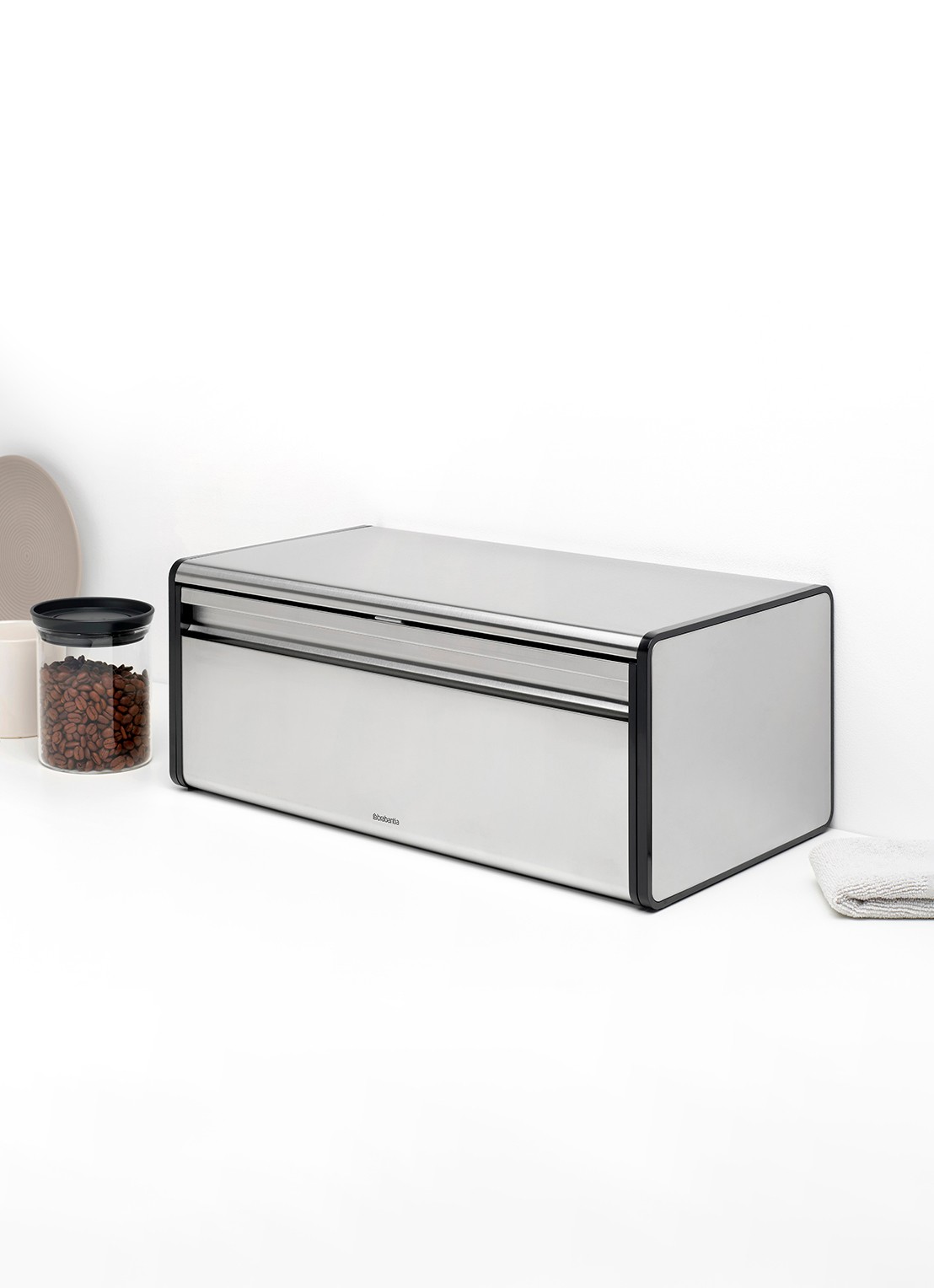 Brabantia Bo Touch Bin prullenbak met deksel 60 liter - detail 3 lichtgrijs