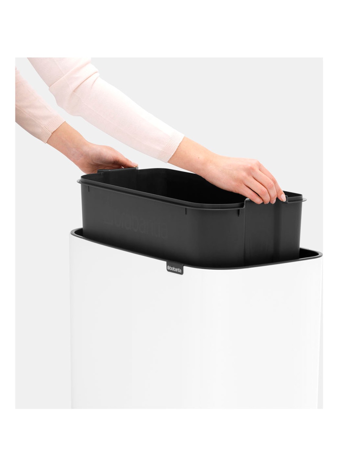 Brabantia Bo Touch Bin prullenbak met deksel op pootjes 36 liter - detail 6 wit