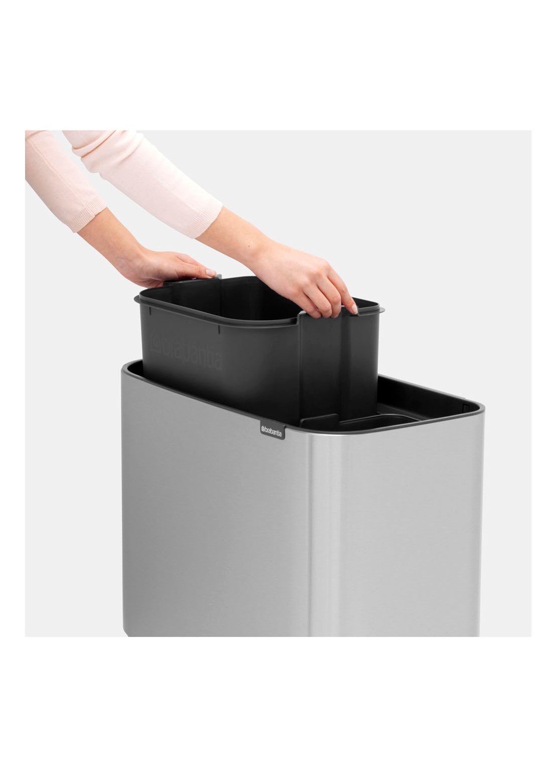 Brabantia Bo Touch Bin recyling duo prullenbak met deksel op pootjes 11 + 23 liter - detail 7 zilver