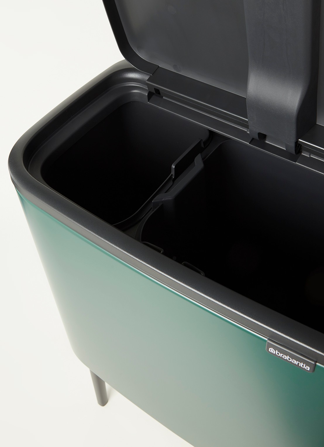 Brabantia Bo Touch Bin recyling duo prullenbak met deksel op pootjes 11 + 23 liter - detail 3 groen