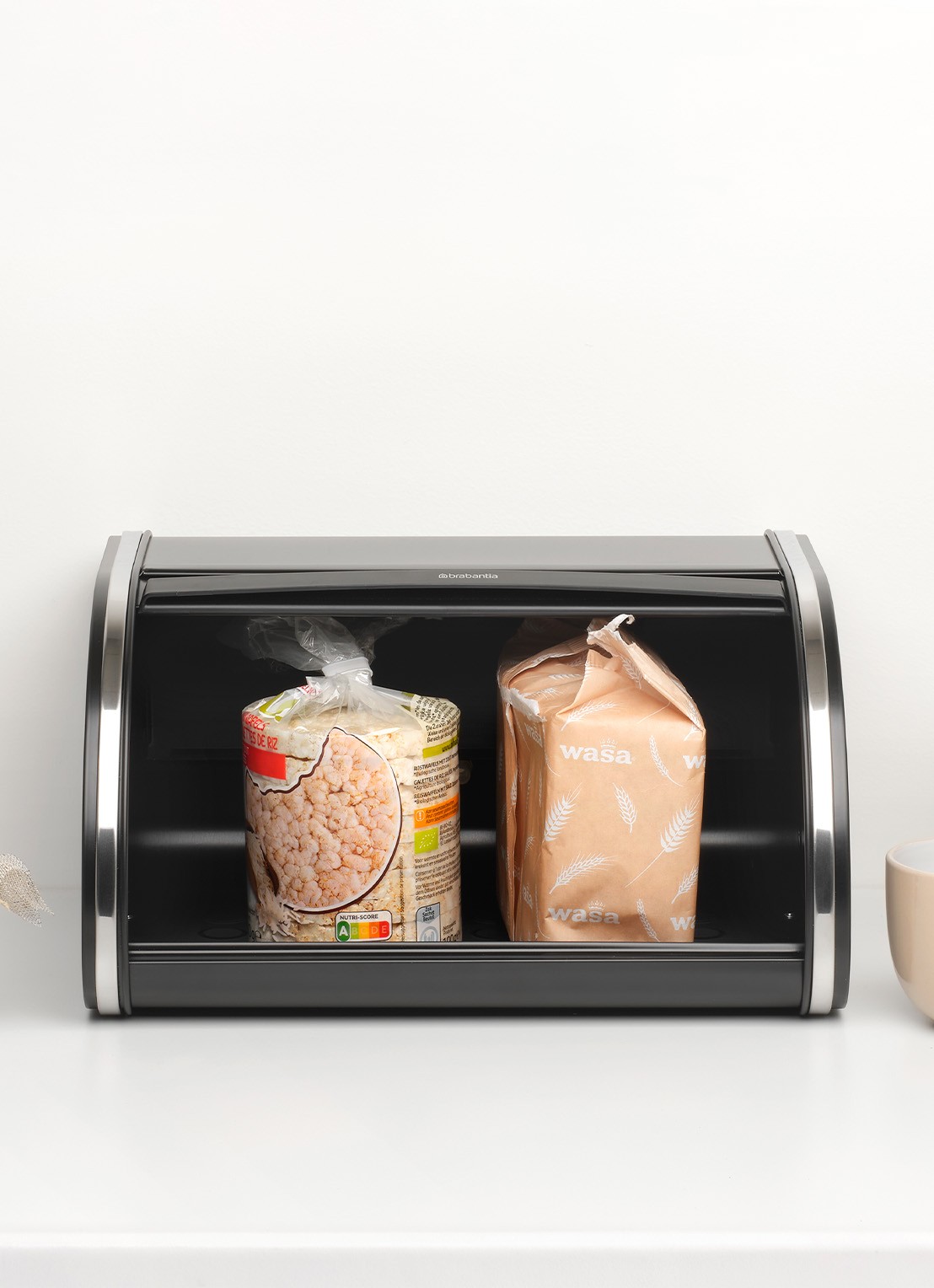 Brabantia Broodtrommel met schuifdeksel  - detail 5 zwart