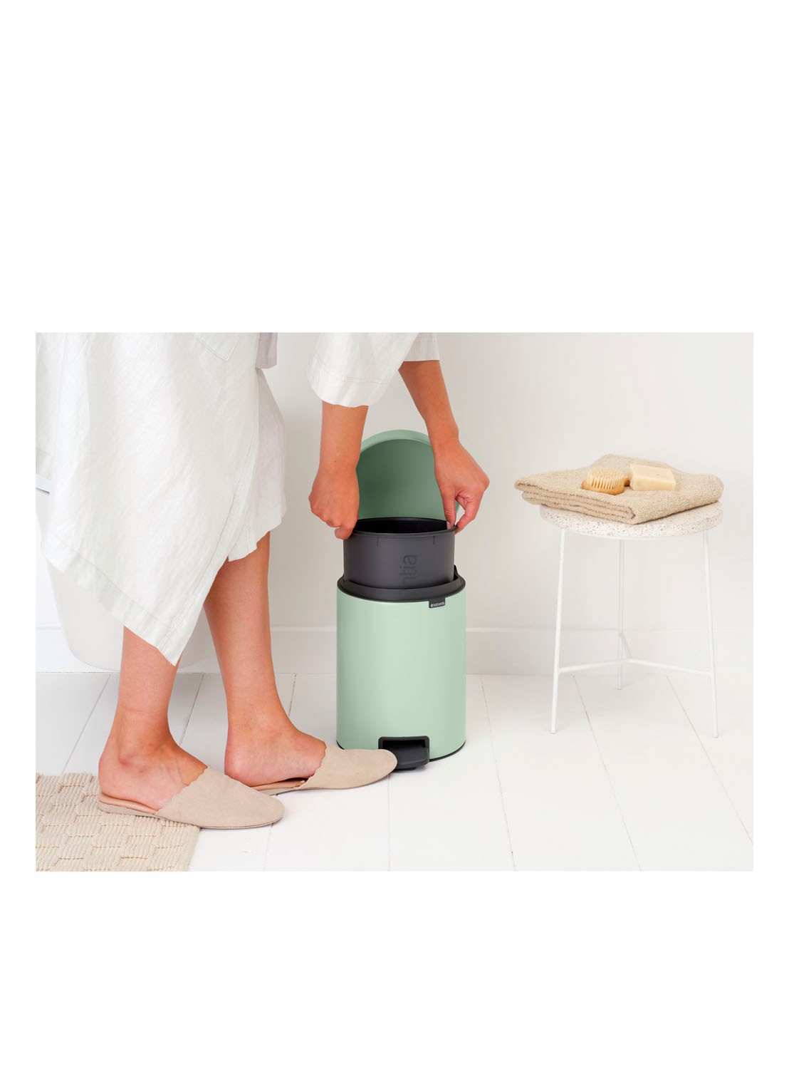 Brabantia NewIcon pedaalemmer 5 liter - detail 4 lindegroen