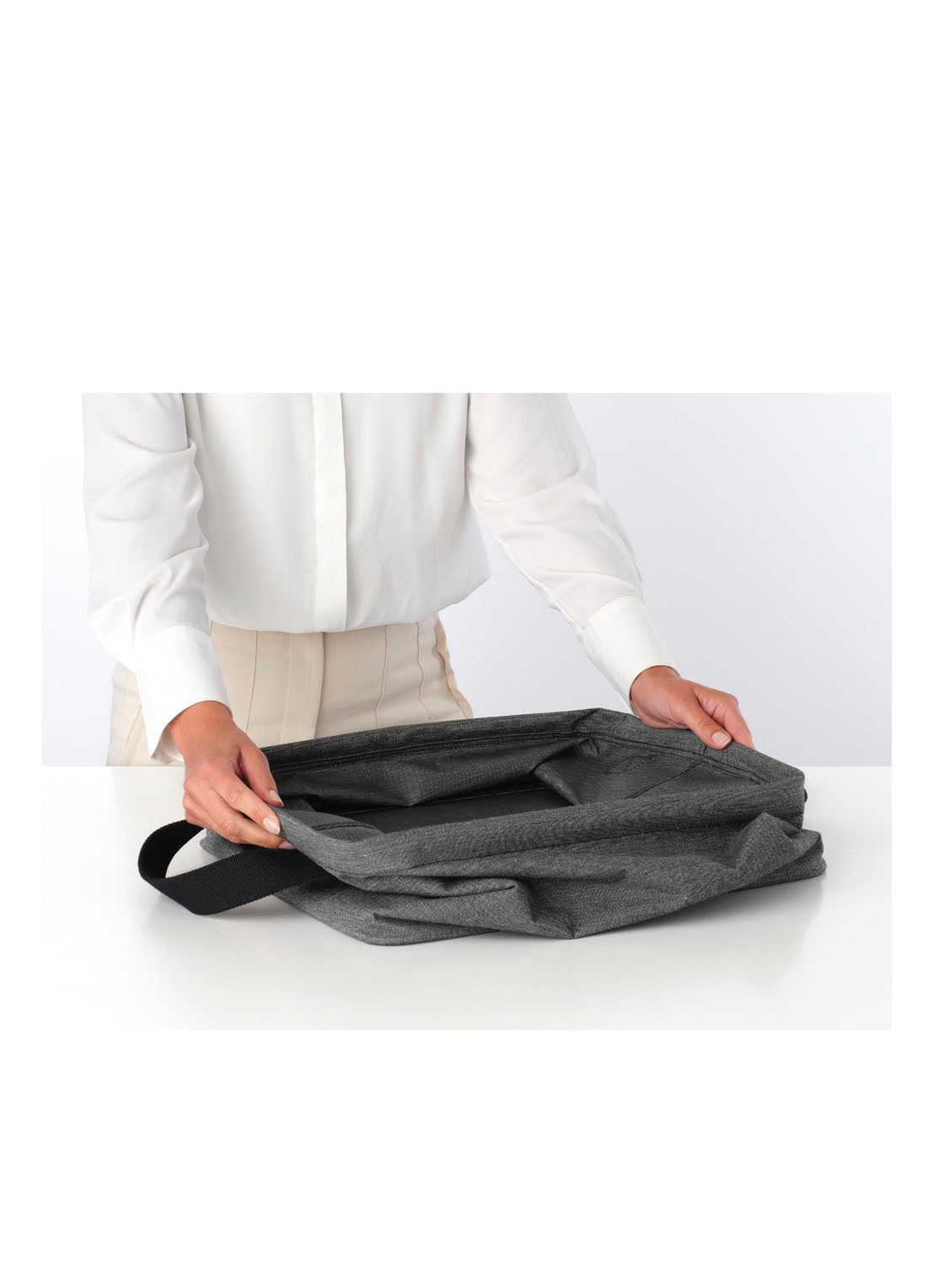 Brabantia Opvouwbare wasmand 26 cm - detail 4 grijsmele