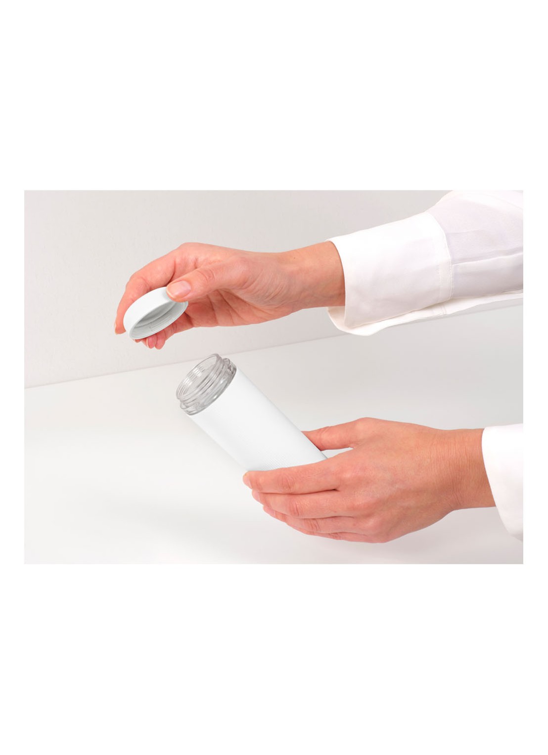 Brabantia SinkStyle afwasmiddeldispenser knijpfles 200 ml - detail 3 wit