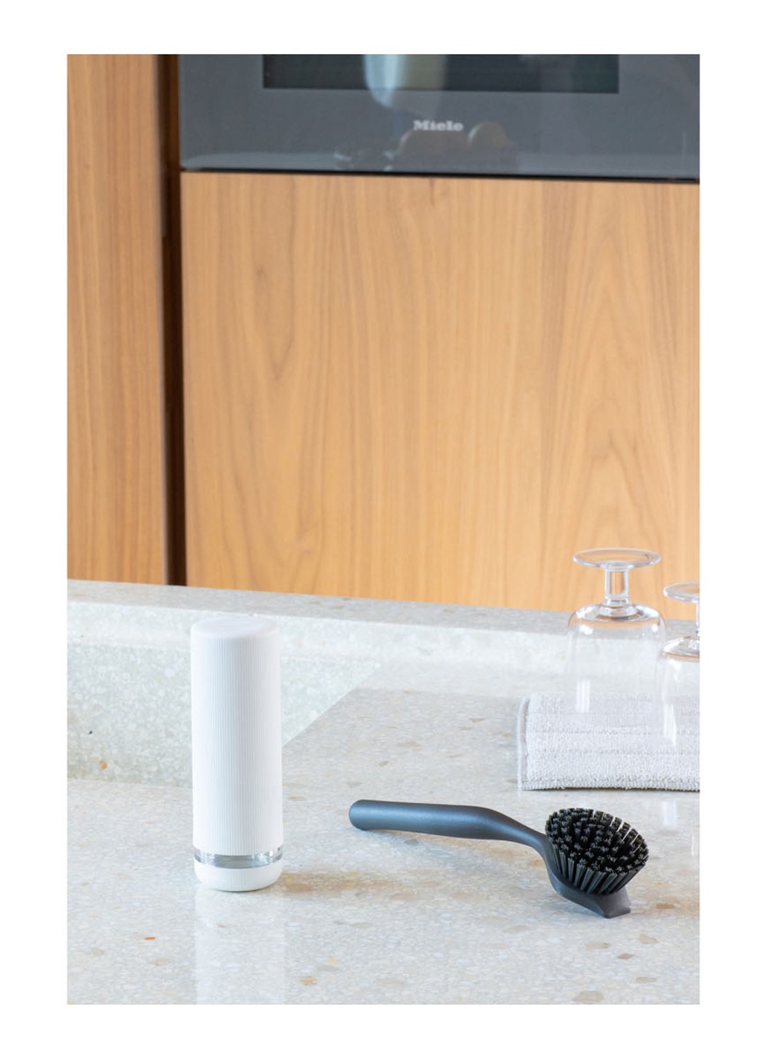 Brabantia SinkStyle afwasmiddeldispenser knijpfles 200 ml - detail 6 wit