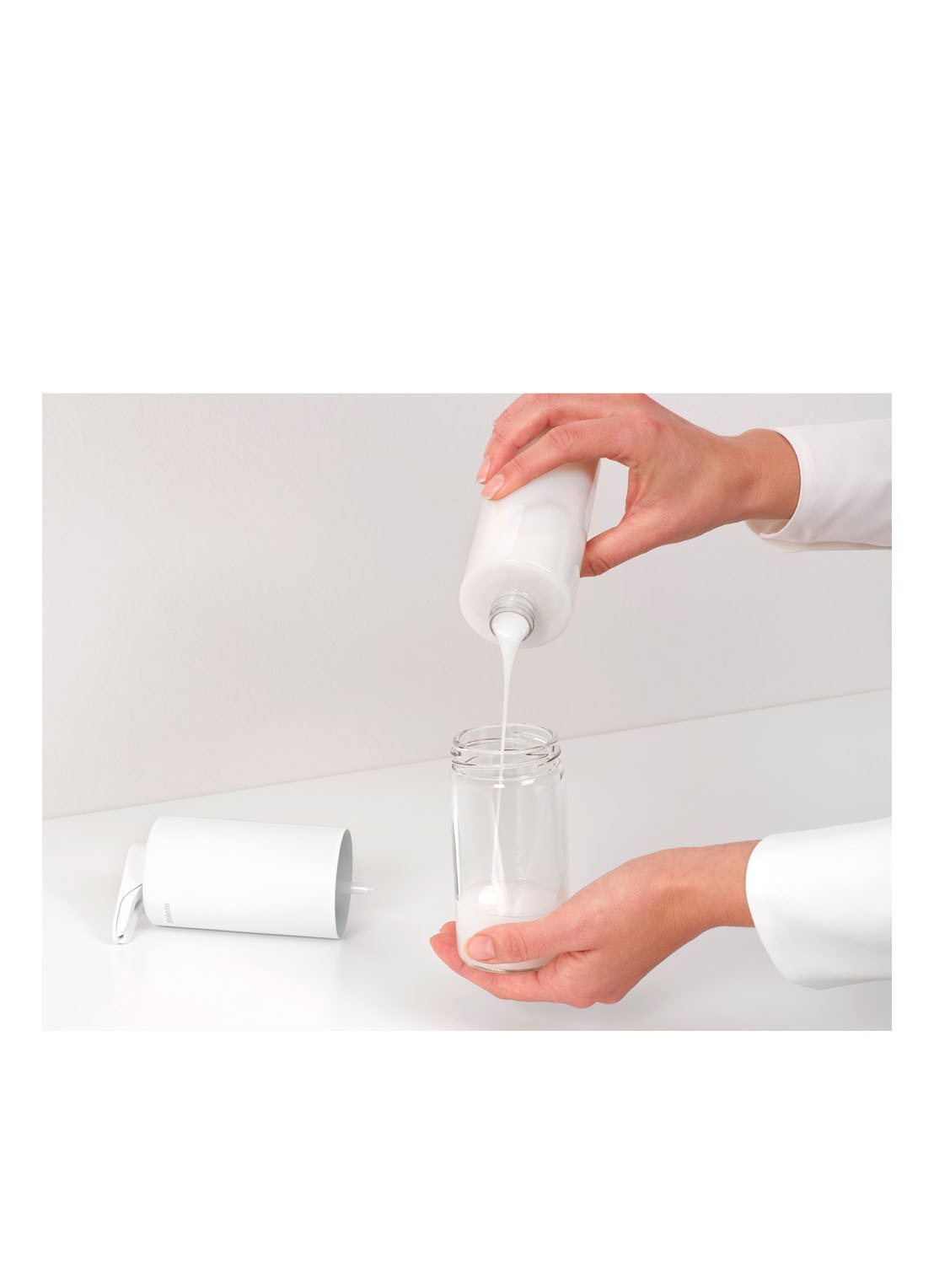 Brabantia SinkStyle zeepdispenser 200 ml  - detail 5 wit