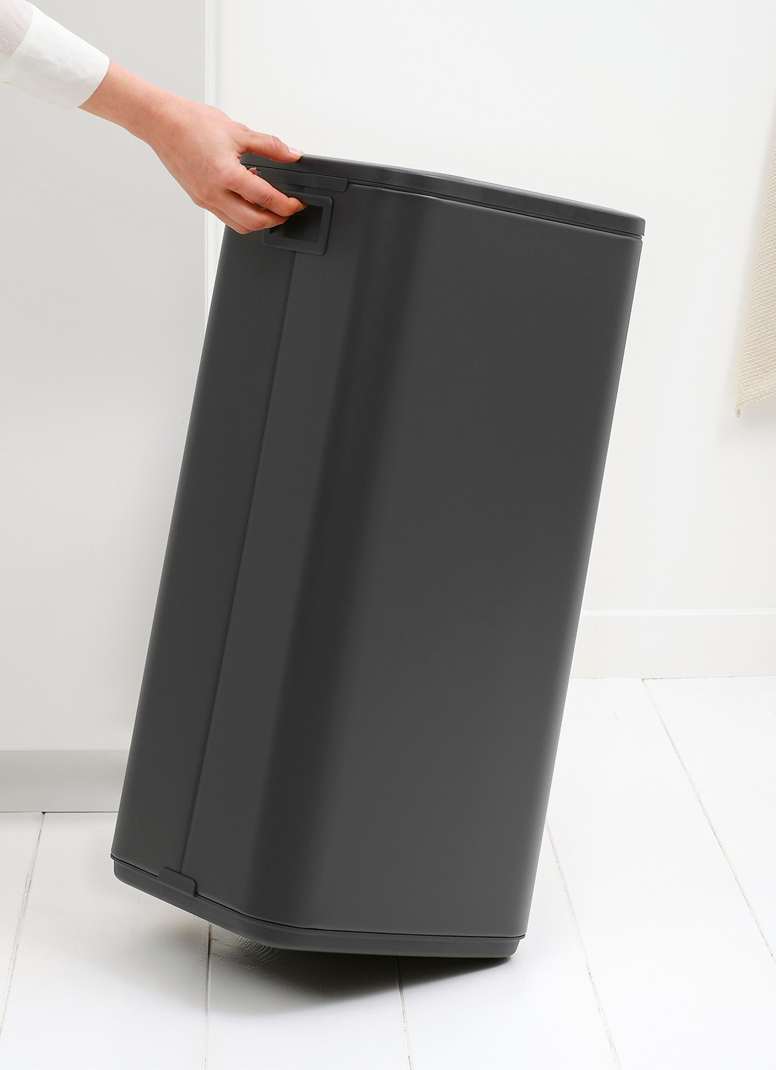 Brabantia Sort & Go prullenbak 6 liter - detail 3 grijs