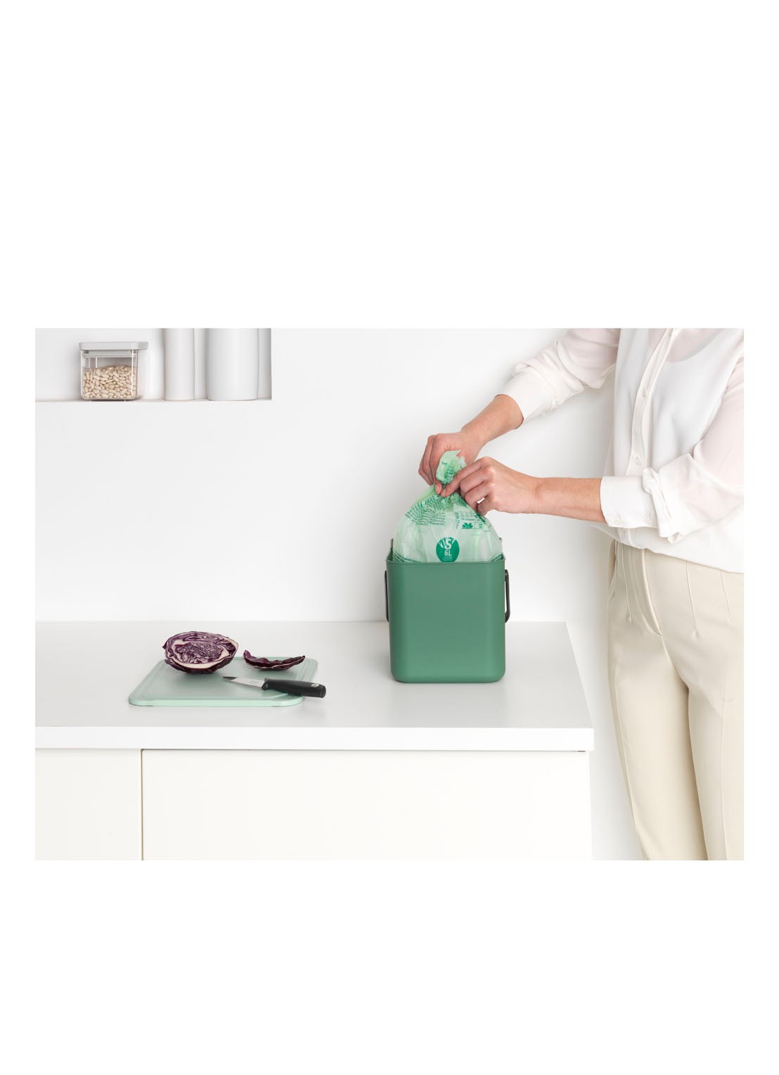 Brabantia Sort & Go prullenbak 6 liter - detail 2 olijfgroen