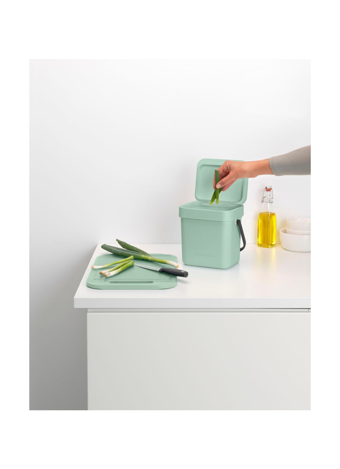 Brabantia Sort & Go prullenbak 6 liter - detail 5 mint
