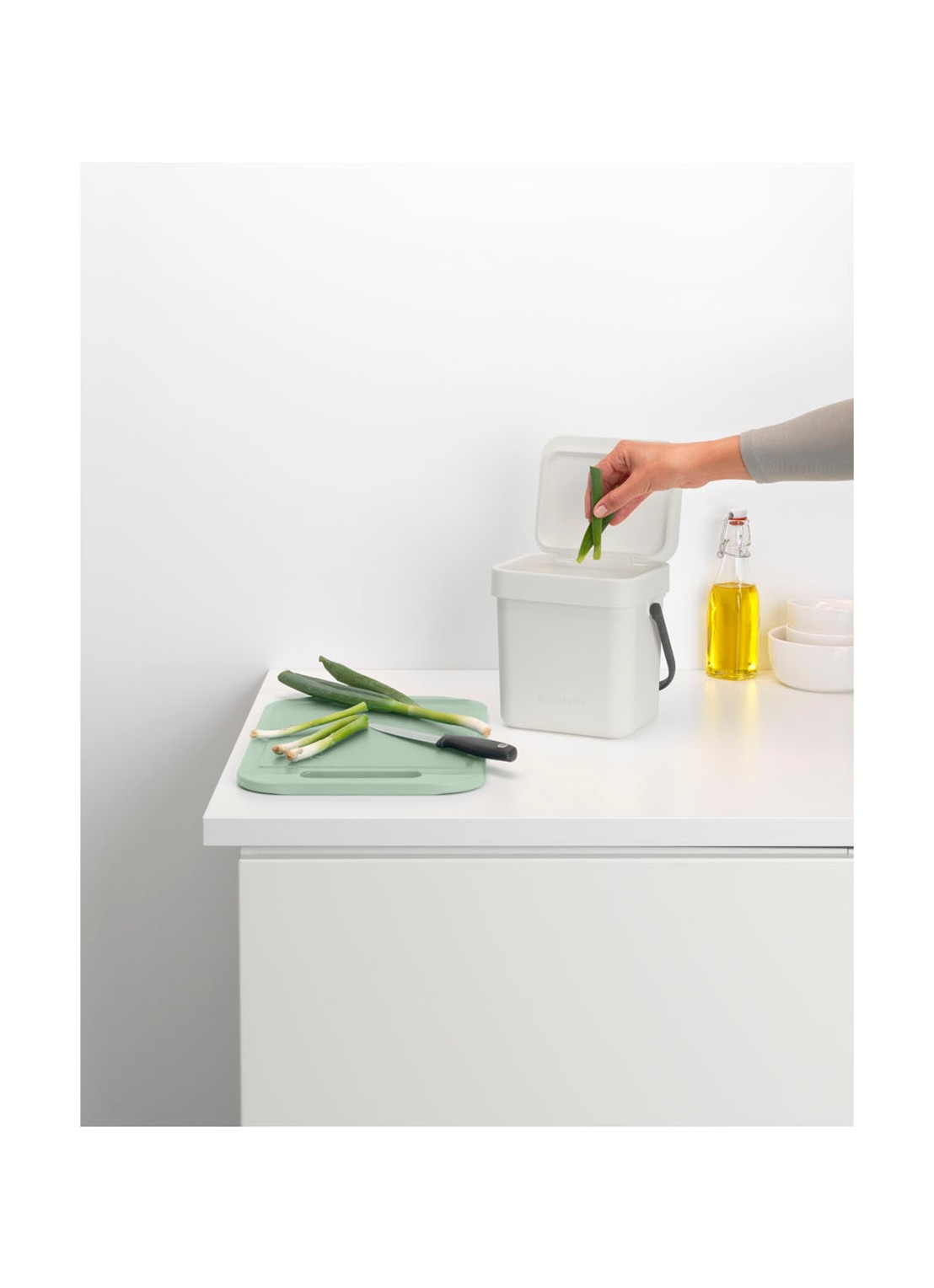 Brabantia Sort & Go prullenbak 6 liter - detail 6 wit