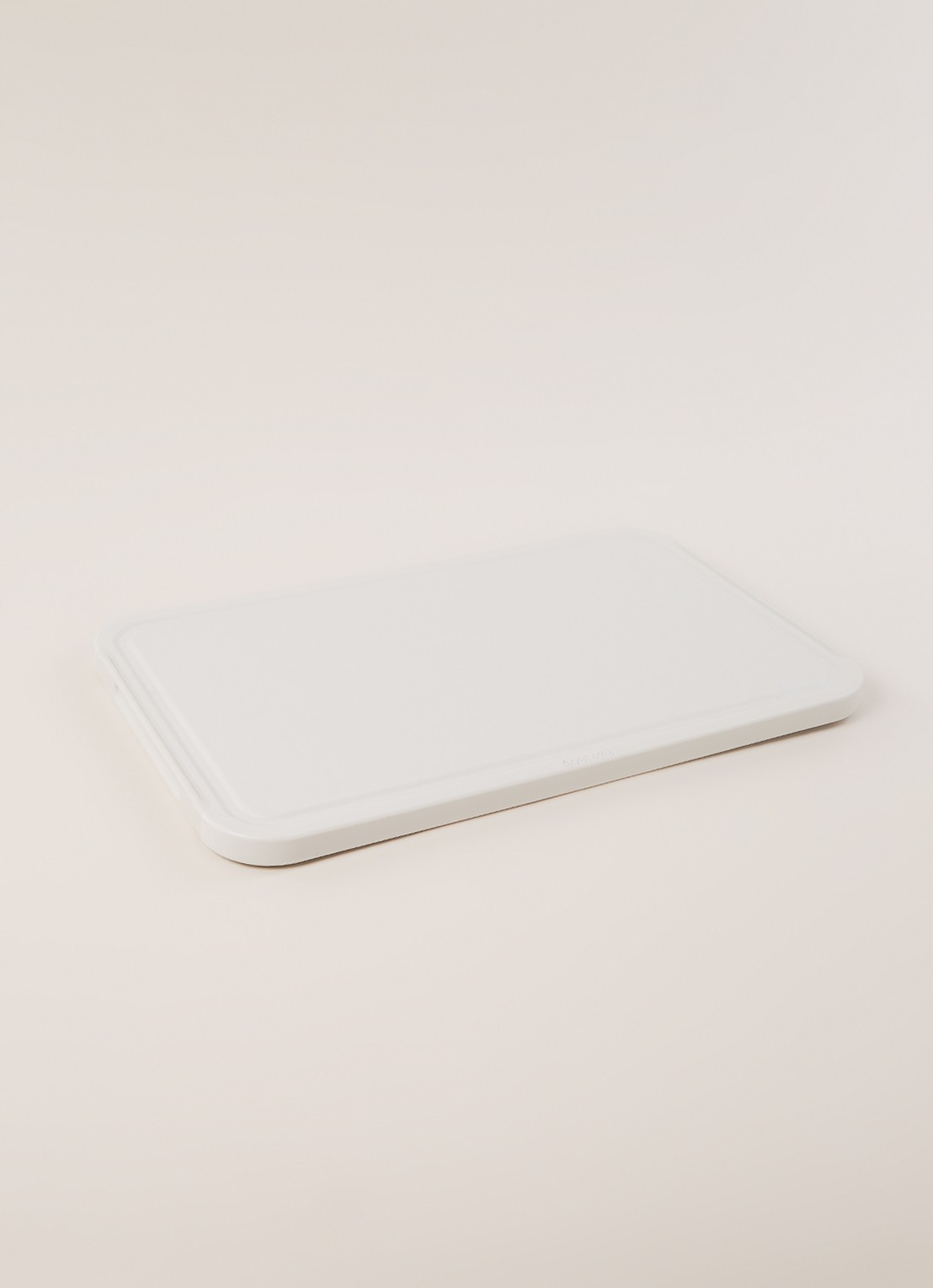 Brabantia TASTY+ snijplank en dienblad 43 x 27 cm - voorkant 3 lichtgrijs
