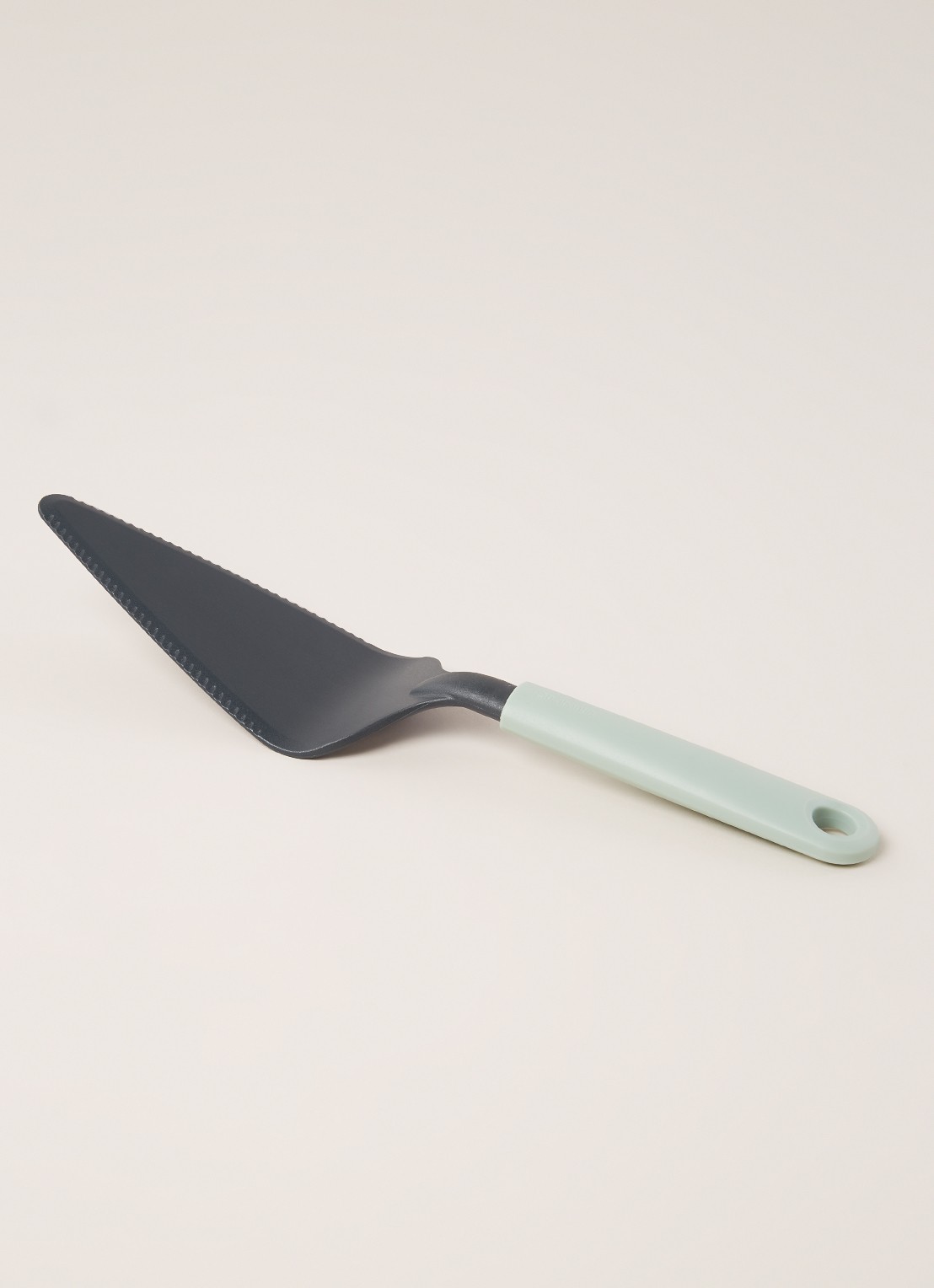 Brabantia TASTY+ taartschep 28 cm - voorkant 2 mint