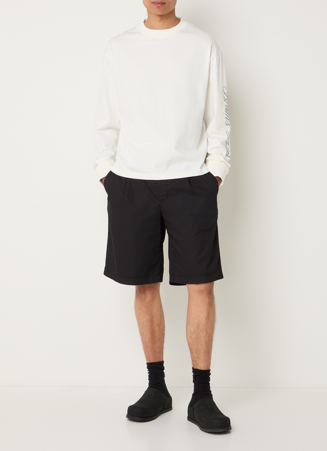 Bram's Fruit Disstressed longsleeve met print - voorkant 4 gebroken wit