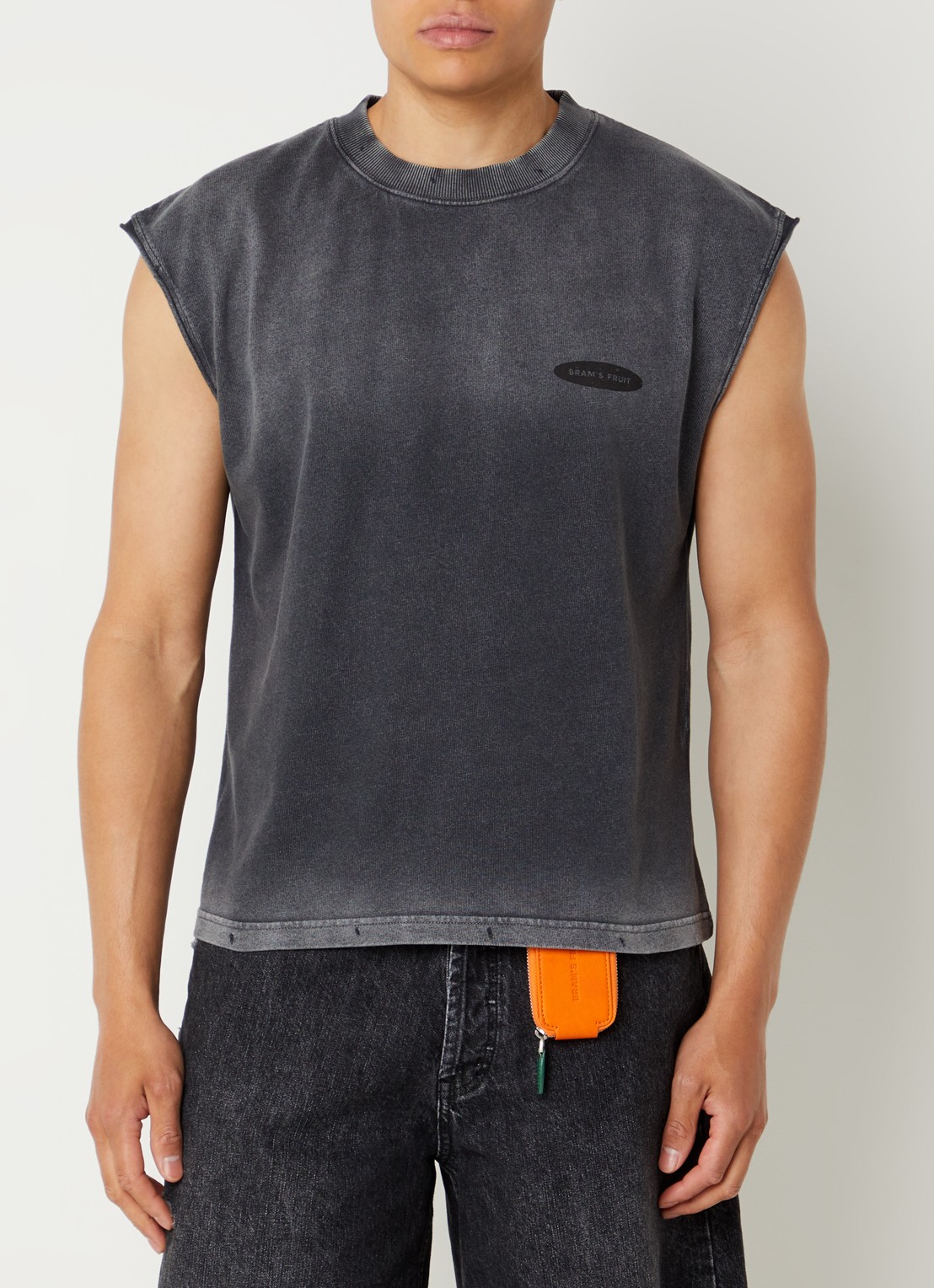 Bram's Fruit Disstressed tanktop met logo- en backprint - detail antraciet