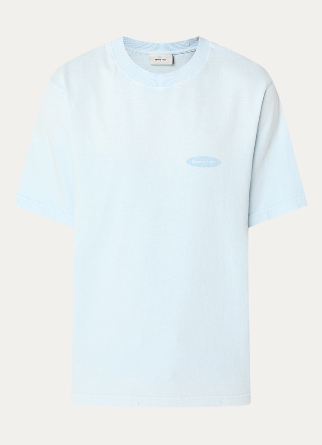 Bram's Fruit Distressed F Off I'm Gardening T-shirt met logo- en backprint - voorkant 2 lichtblauw