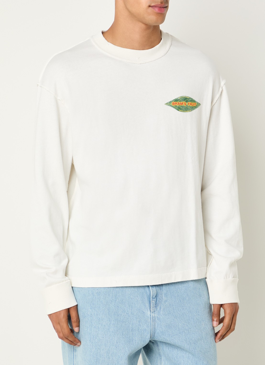 Bram's Fruit Distressed Leaf longsleeve met logoprint - detail 3 gebroken wit