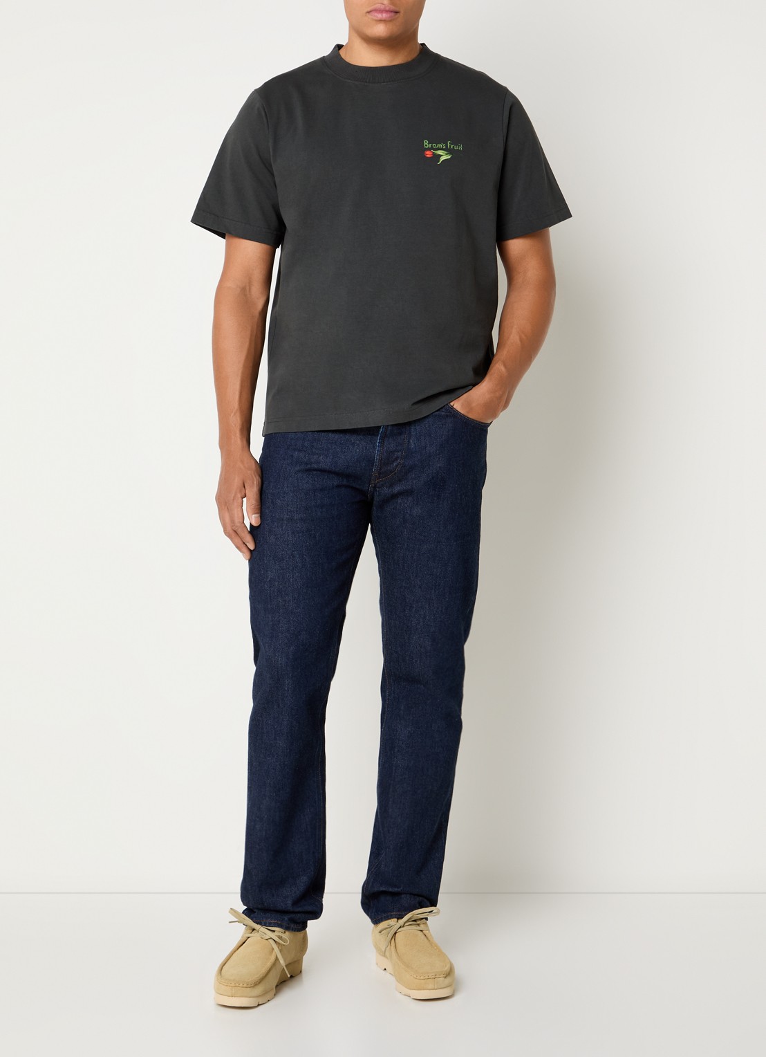 Bram's Fruit Flora 2.0 T-shirt met logo- en backprint - voorkant 4 donkergrijs