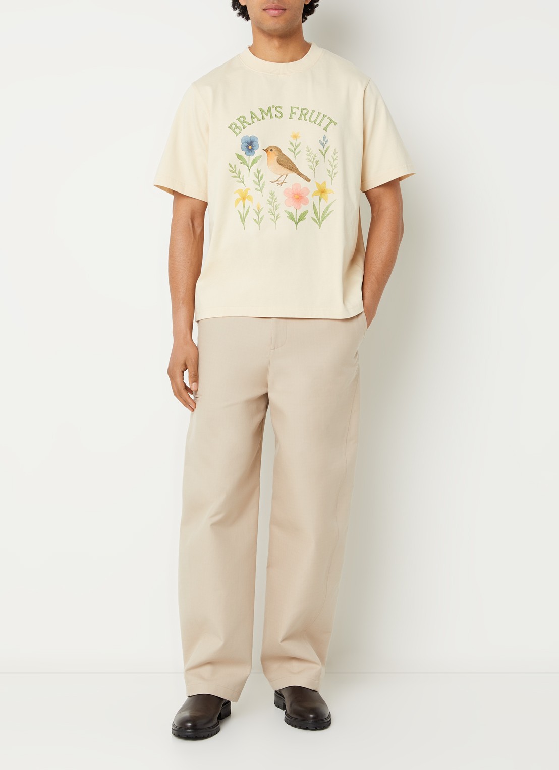 Bram's Fruit Roving T-shirt met print - voorkant 2 vanillegeel