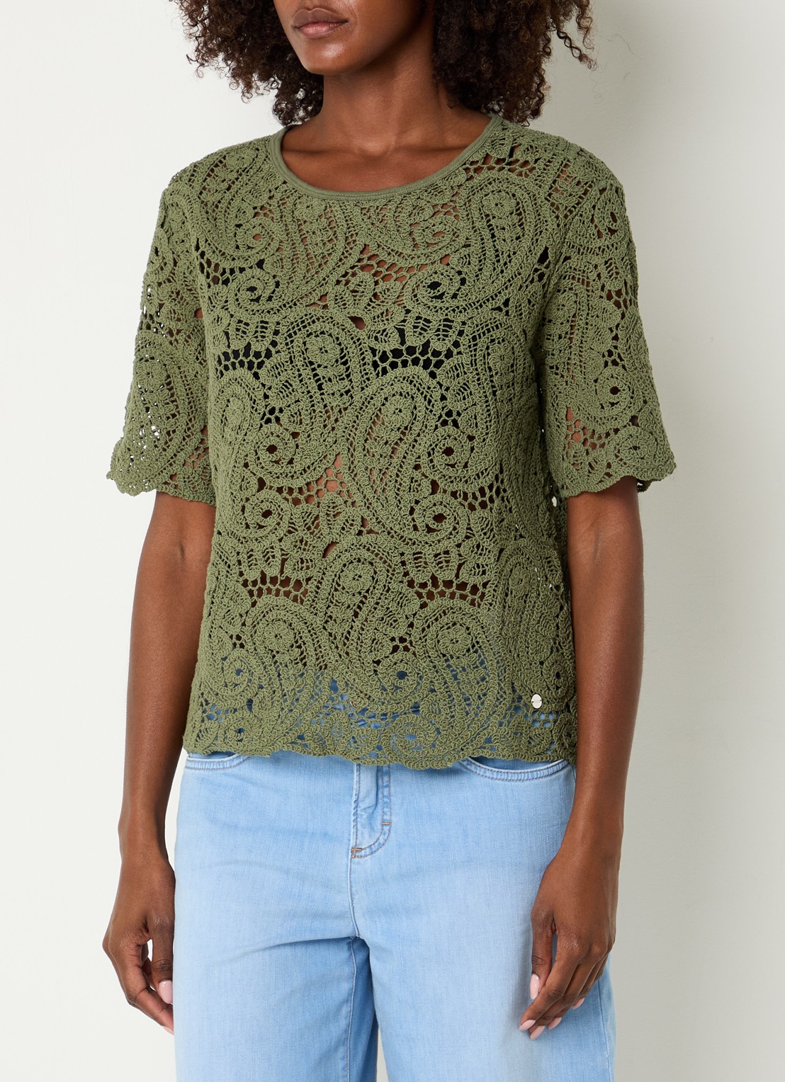 BRAX Cara fijngebreide top van crochet - detail legergroen