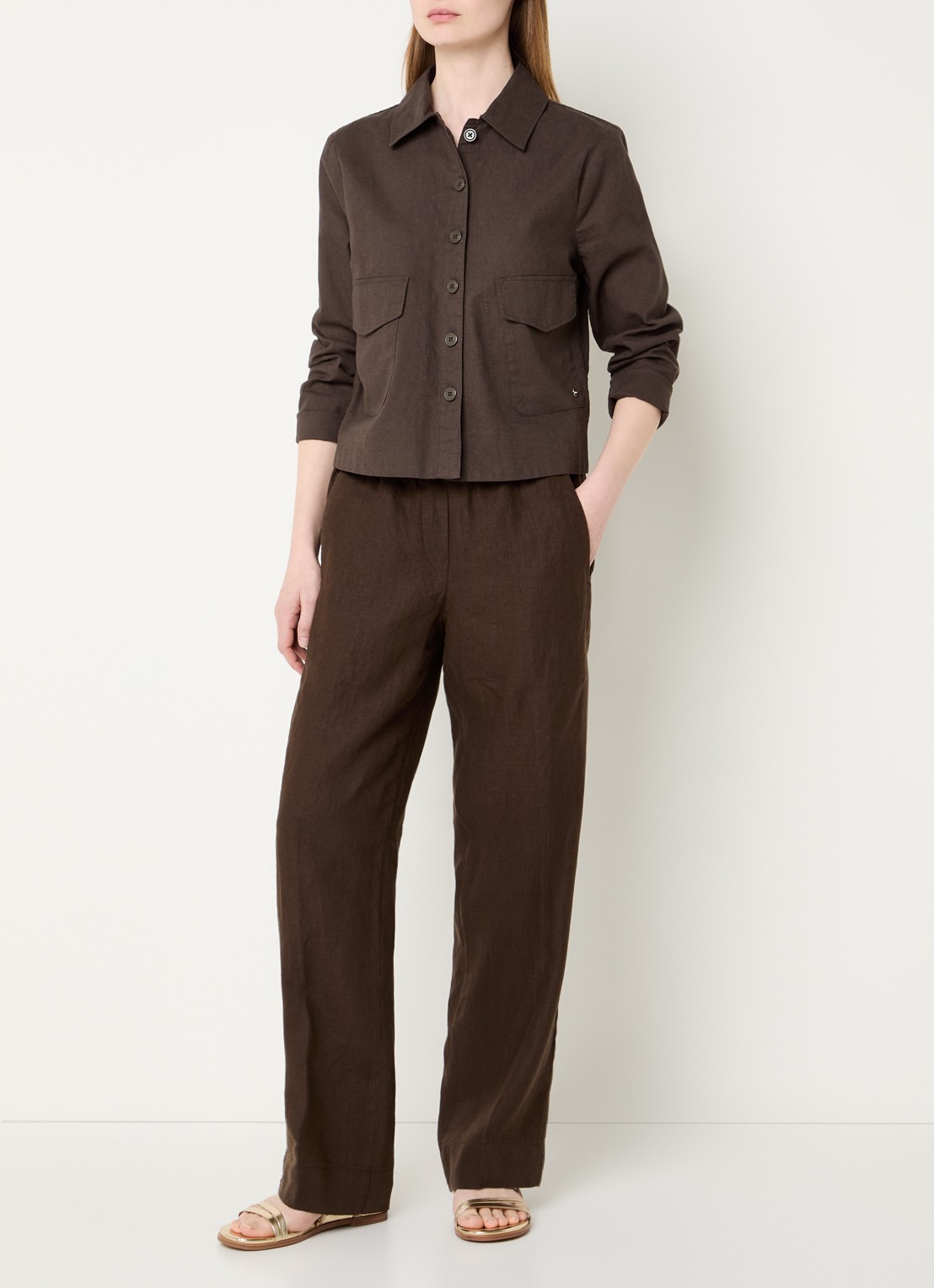 BRAX  Farina loose fit pantalon van linnen met steekzakken - voorkant 2 donkerbruin