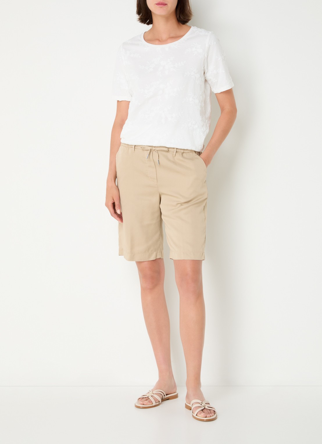 BRAX Maine high waist straight fit korte broek  - voorkant 4 beige