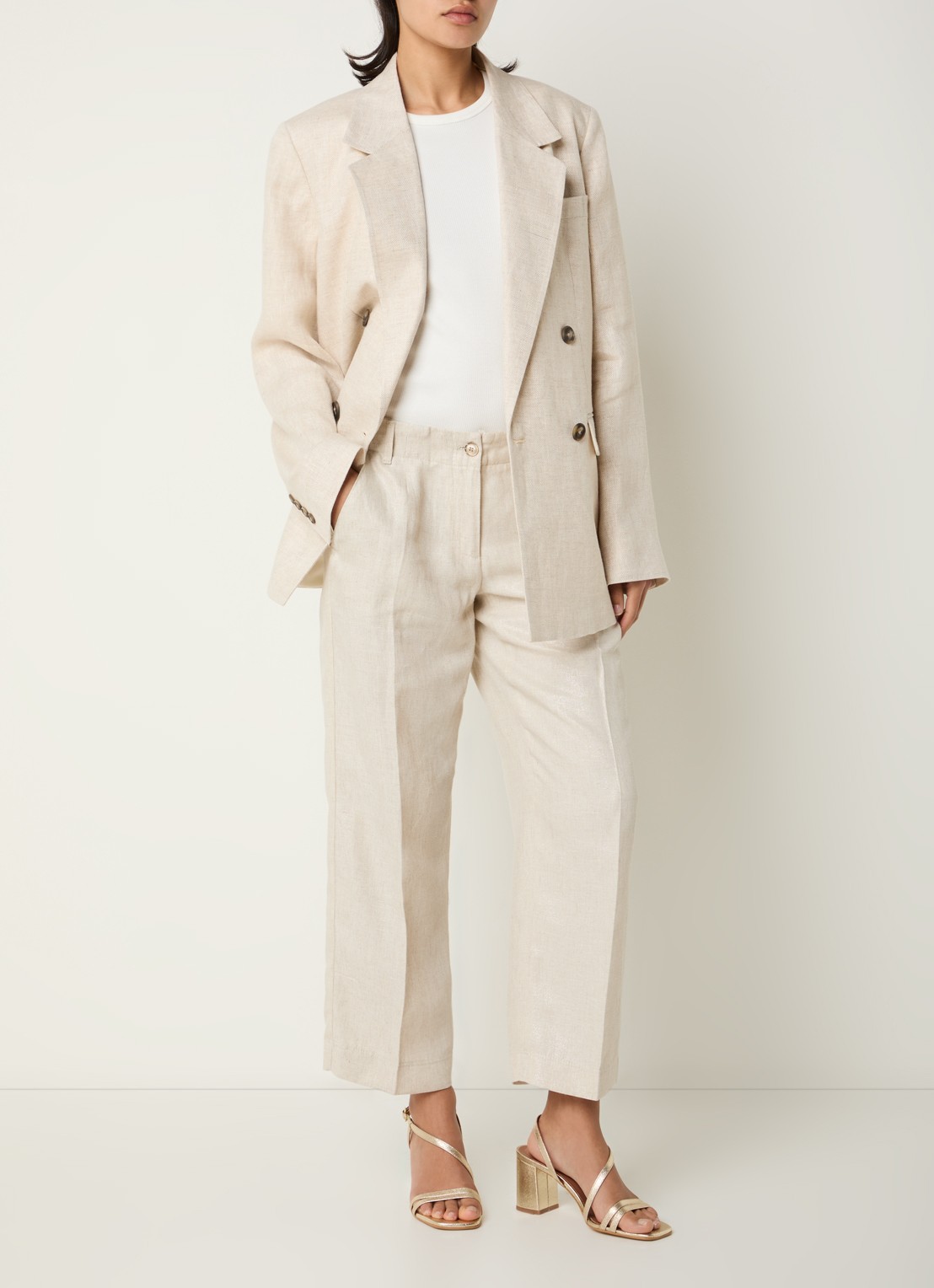 BRAX Maine low waist straight fit chino in linnenblend - voorkant 3 beige