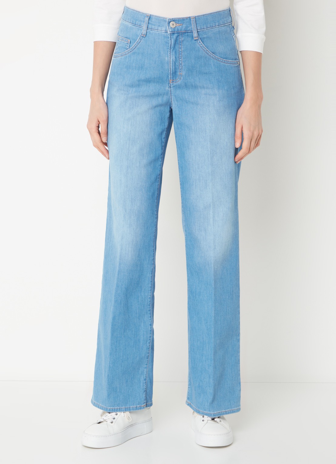 BRAX Maine mid waist wide leg jeans met lichte wassing - detail 2 indigo