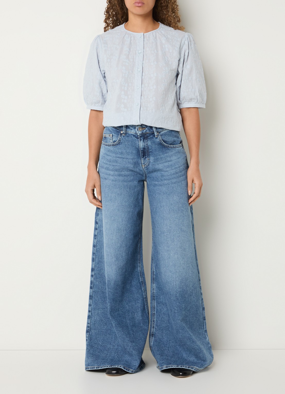 BRAX March high waist wide leg jeans met steekzakken - voorkant 5 indigo
