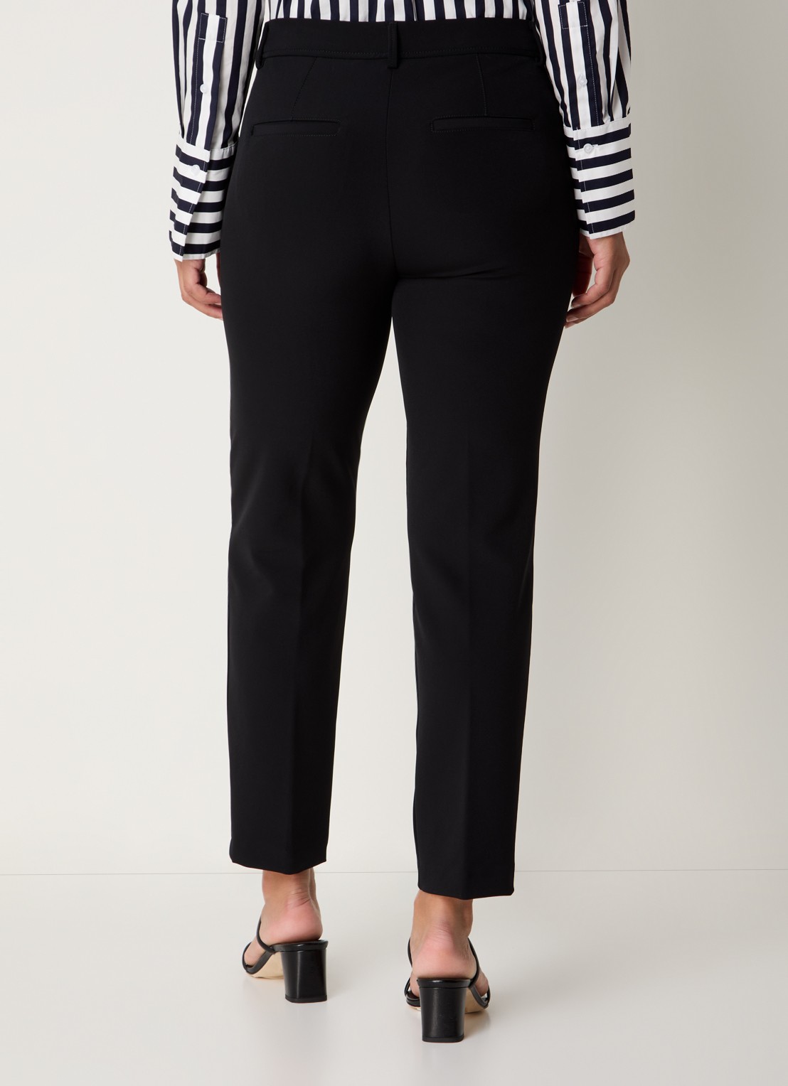 BRAX Maron mid waist slim fit chino met stretch - achterkant zwart